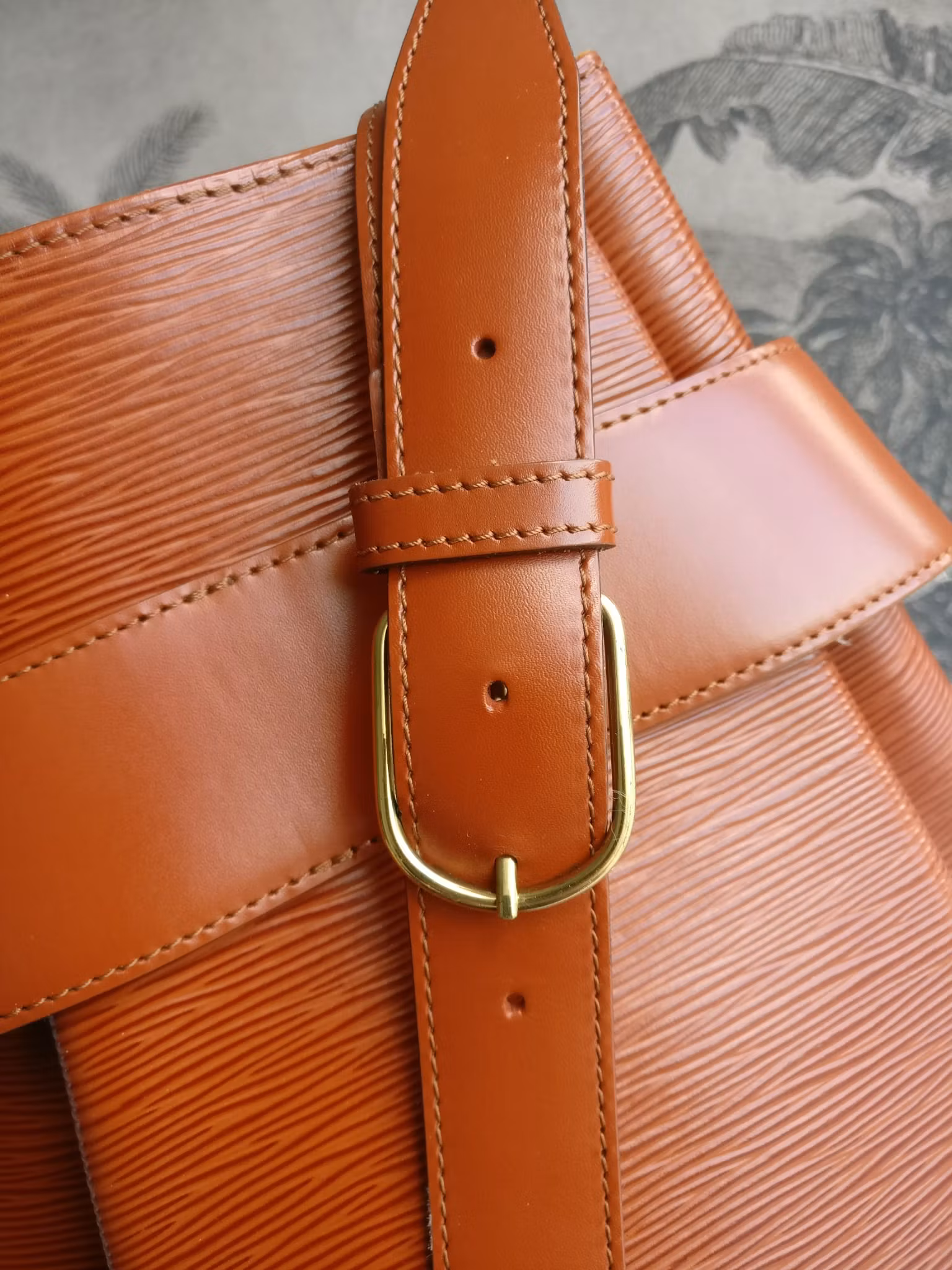 Louis Vuitton Sac D'Epaule