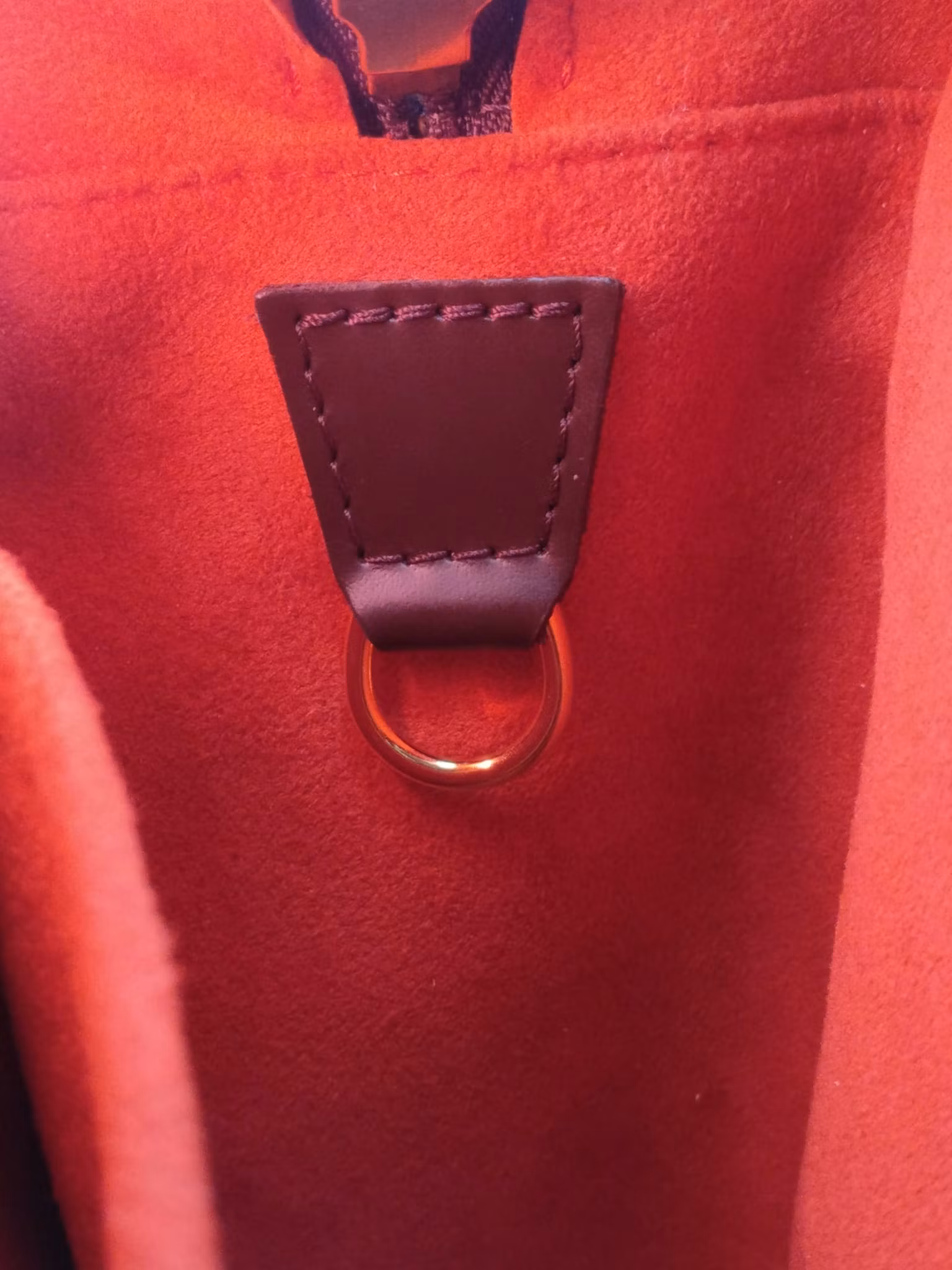 Louis Vuitton Sarria Horizontal