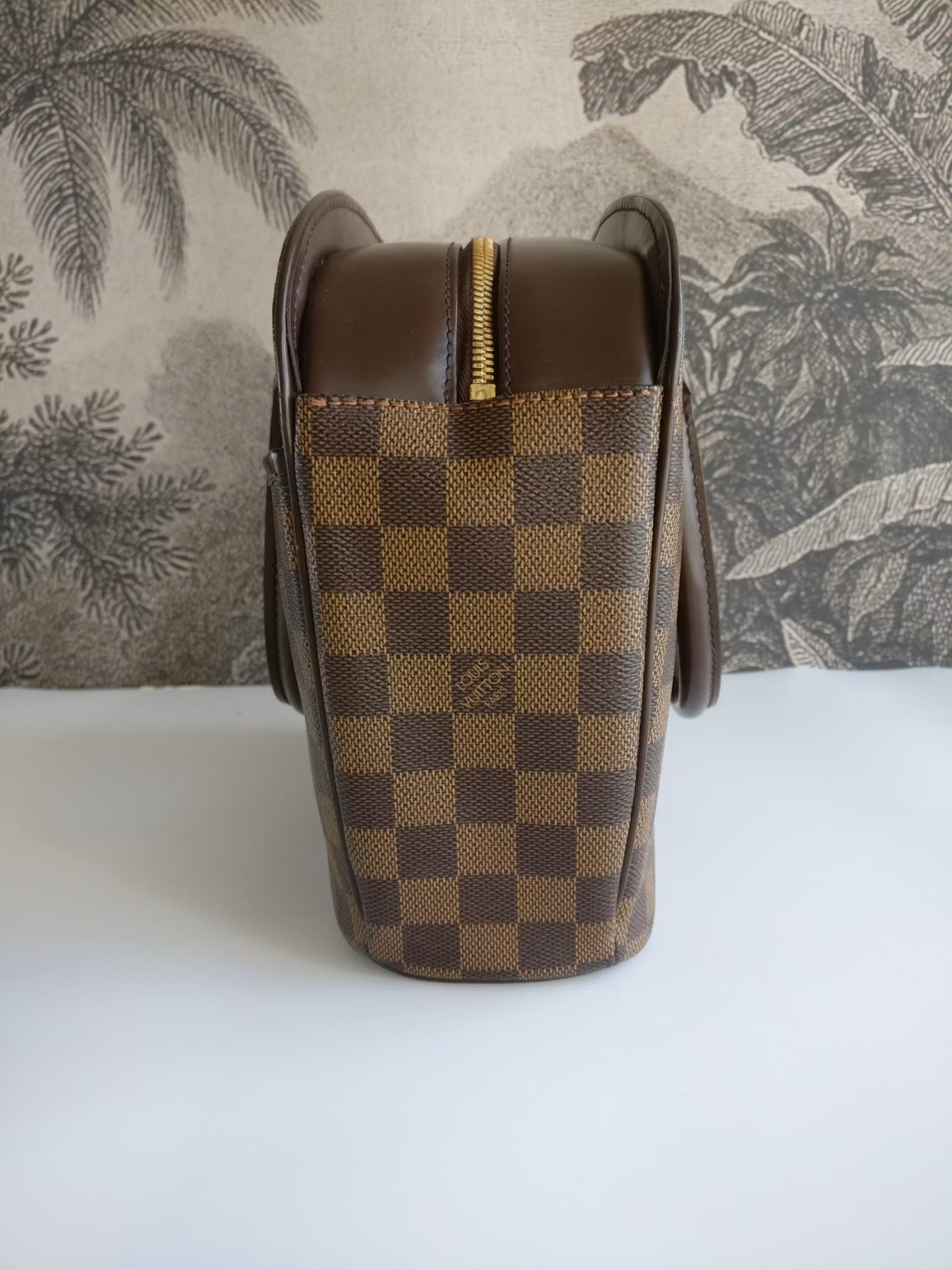 Louis Vuitton Sarria Horizontal