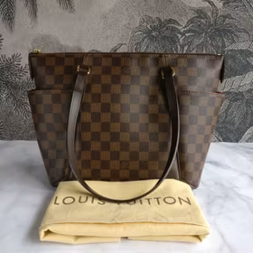Louis Vuitton Totally PM