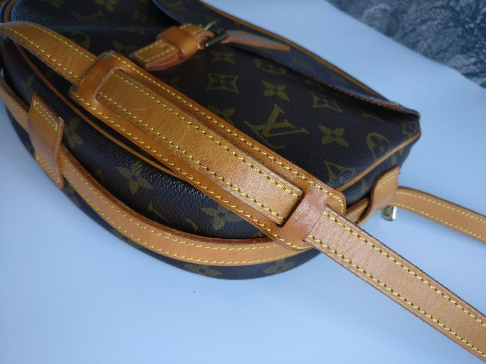 Louis Vuitton Jeune Fille MM