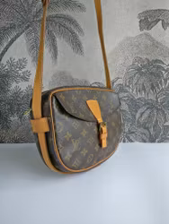 Louis Vuitton Jeune Fille MM