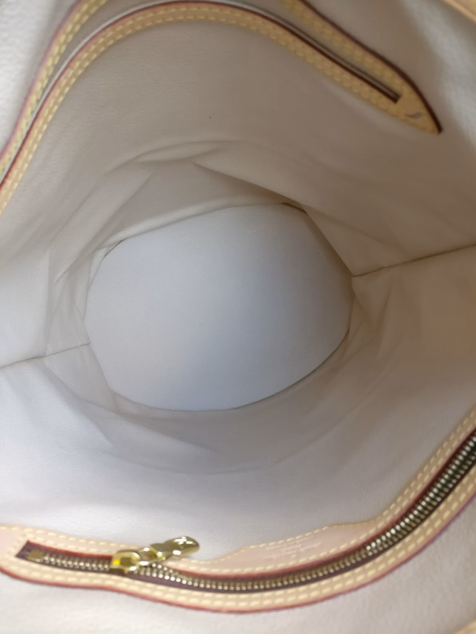 Louis Vuitton Bucket GM