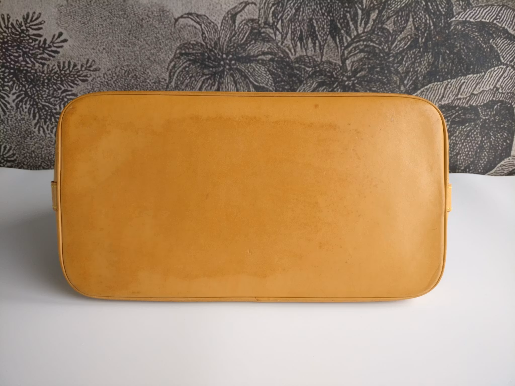 Louis Vuitton Alma PM