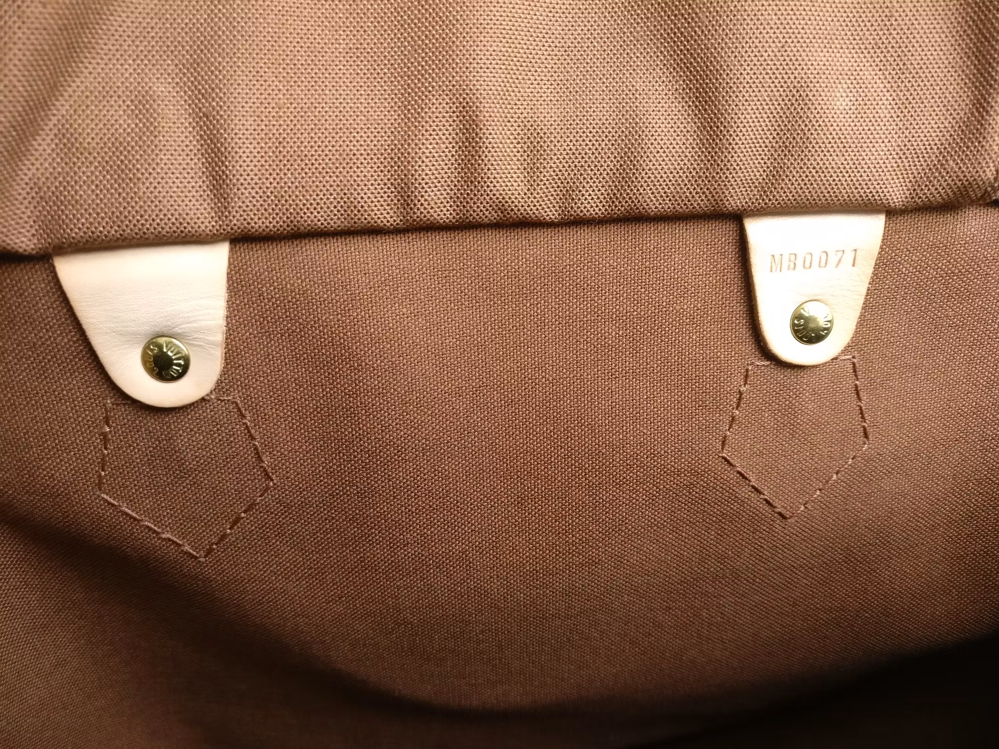 Louis Vuitton Speedy 40