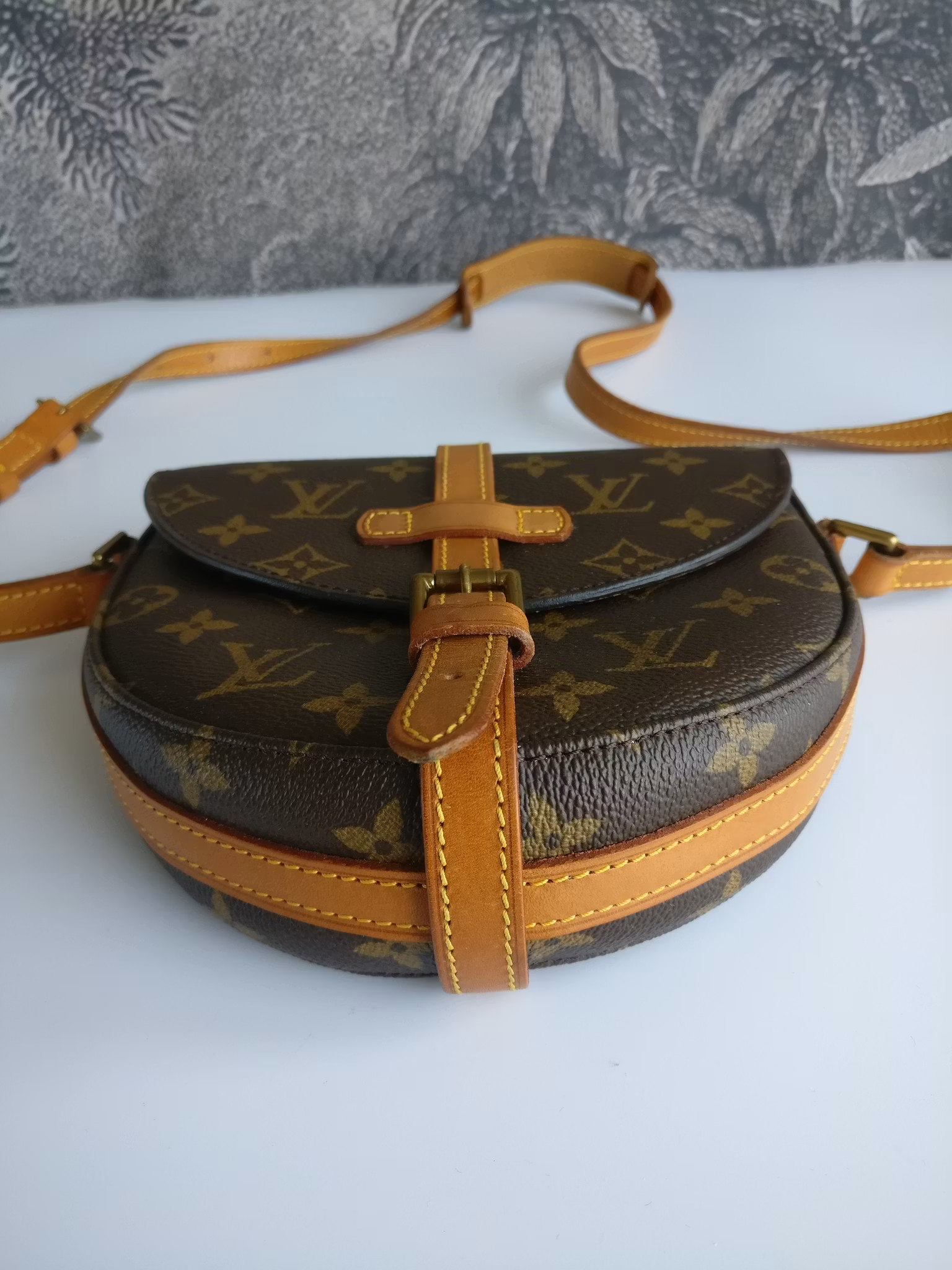 Louis Vuitton Chantilly PM