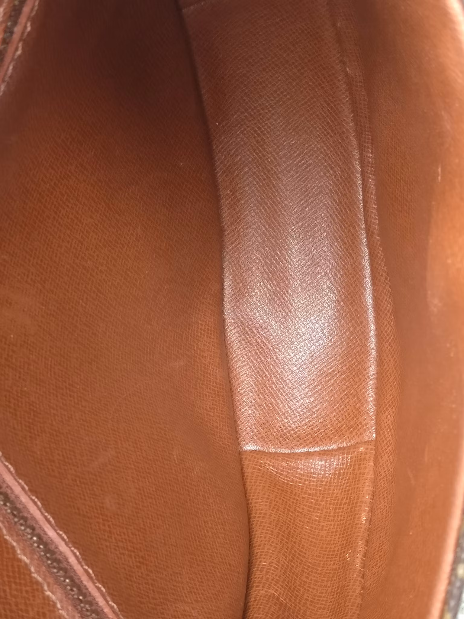Louis Vuitton Chantilly PM