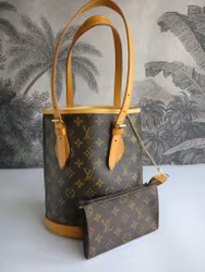 Louis Vuitton Bucket PM