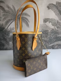 Louis Vuitton Bucket PM