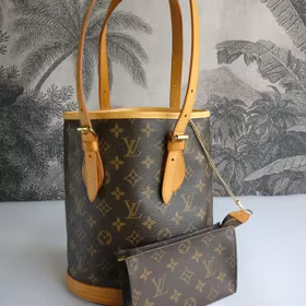 Louis Vuitton Bucket PM