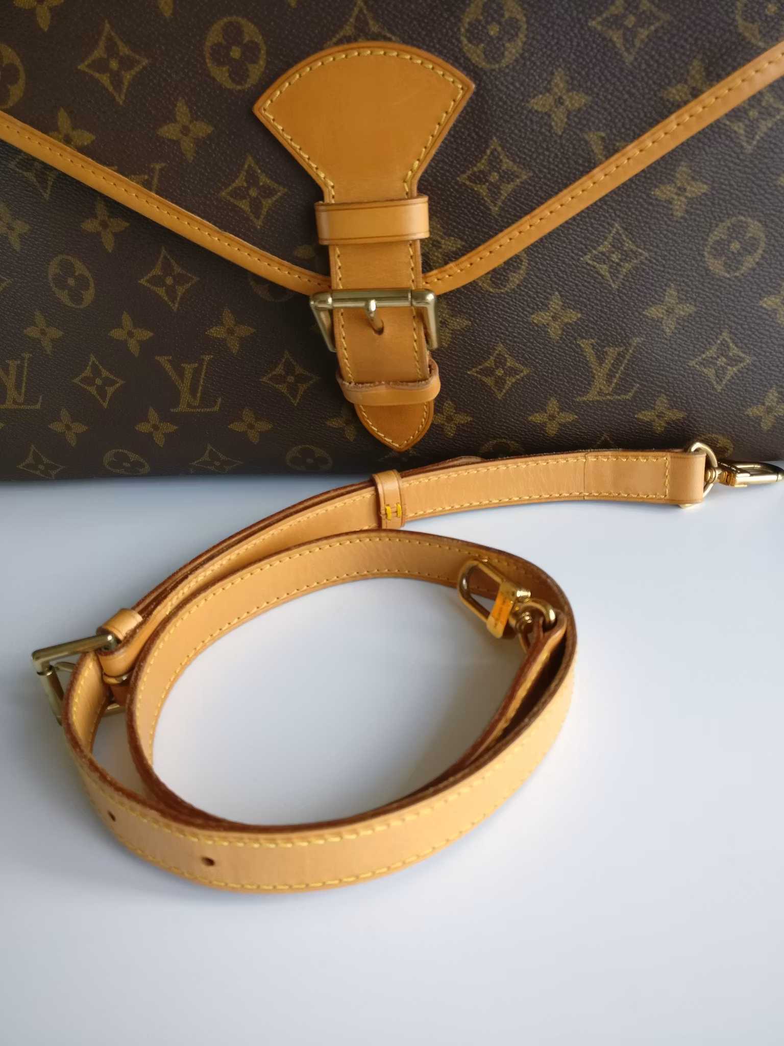 Louis Vuitton Bel Air briefcase