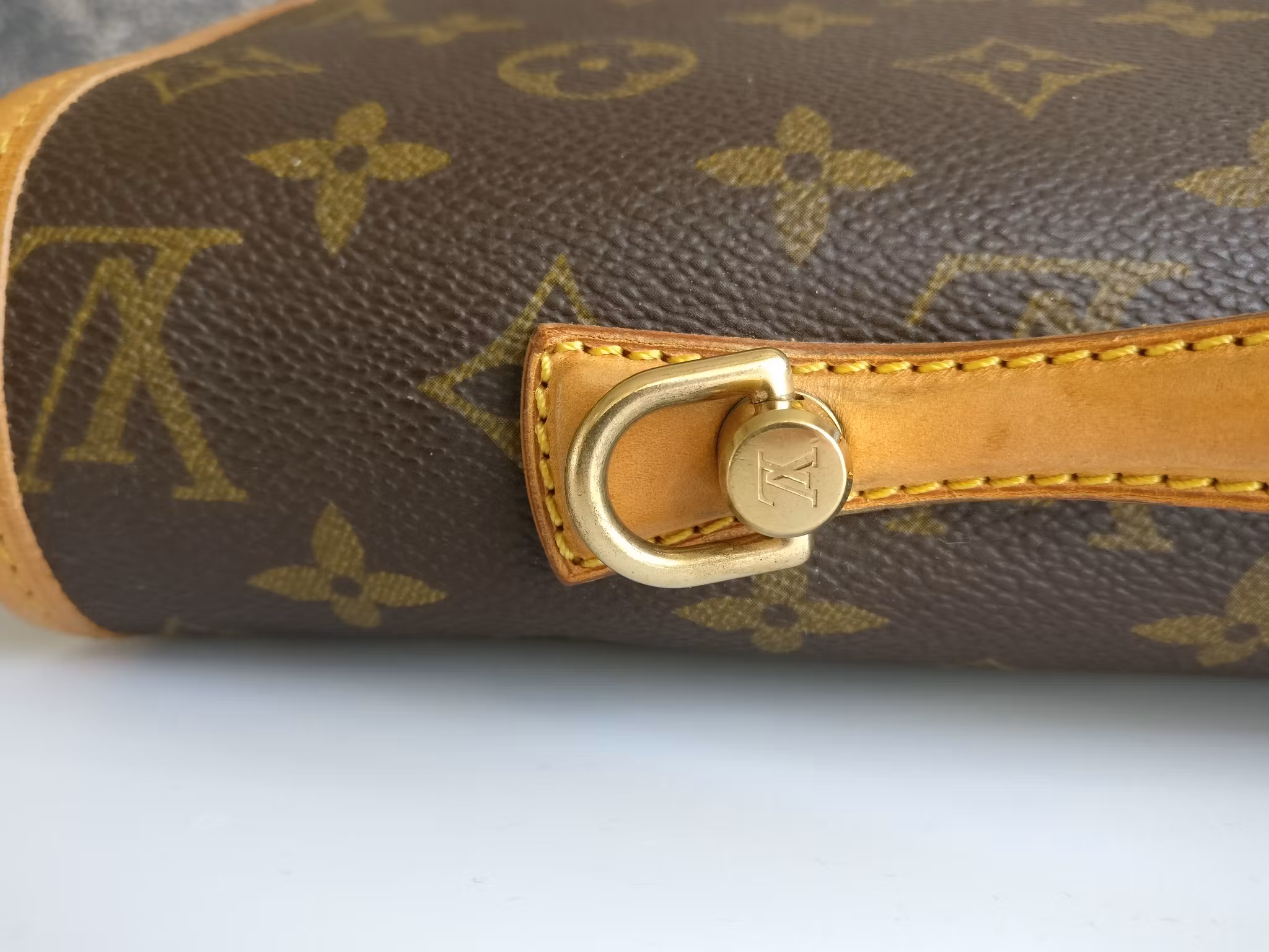 Louis Vuitton Bel Air briefcase