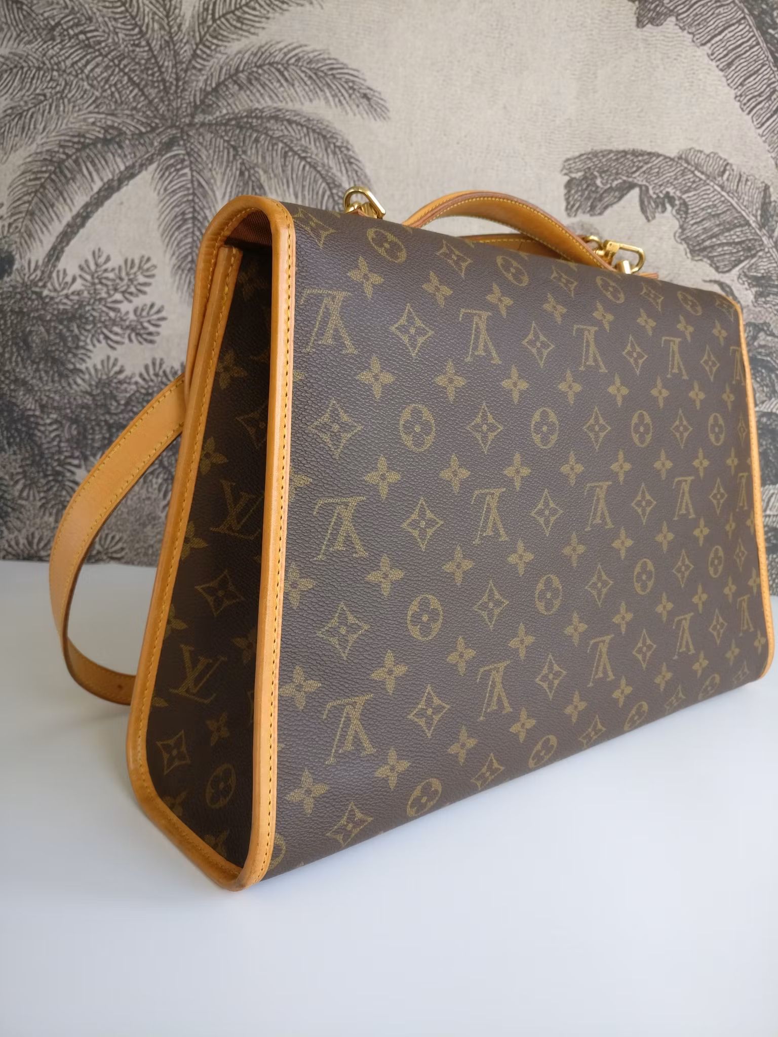 Louis Vuitton Bel Air briefcase