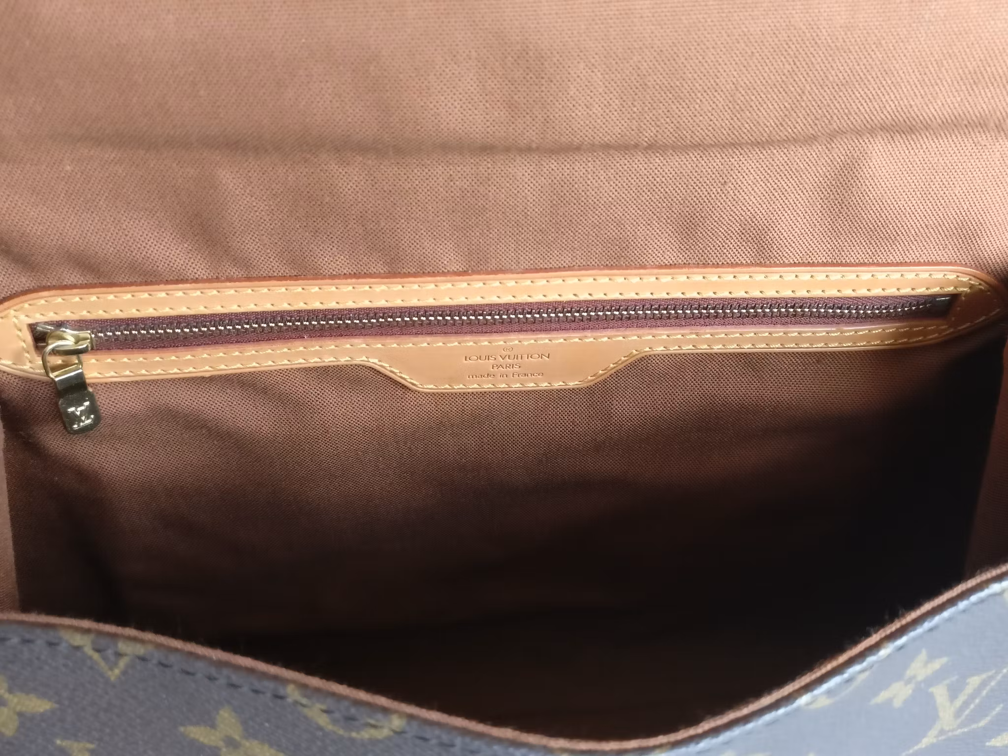 Louis Vuitton Bel Air briefcase