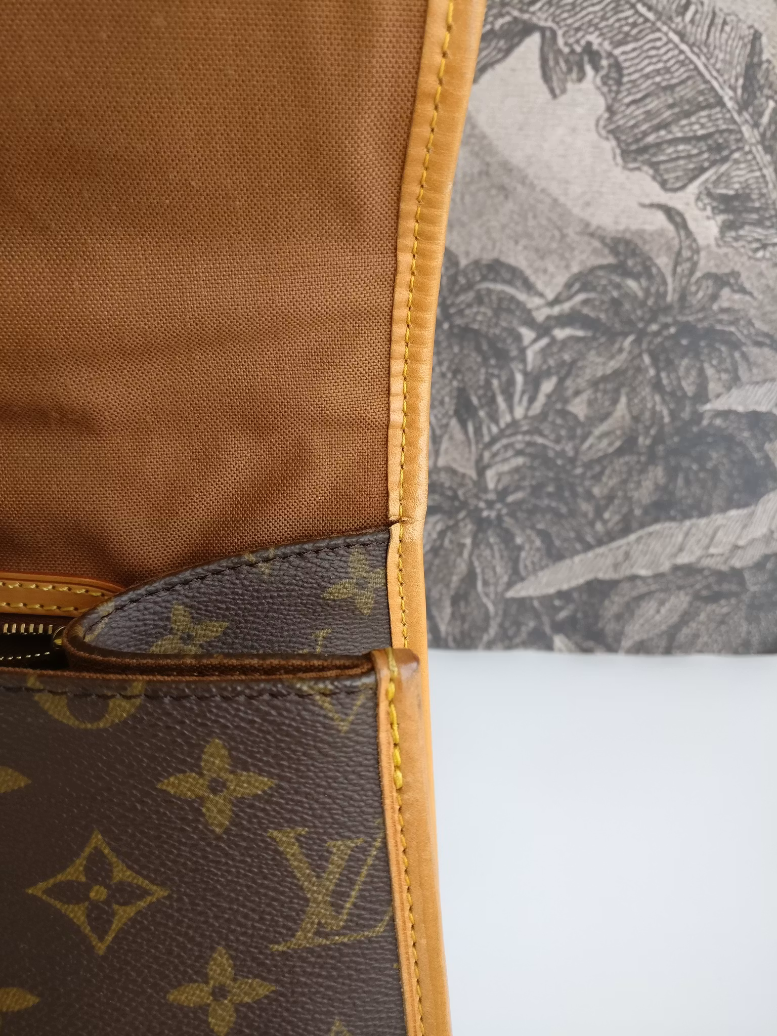 Louis Vuitton Bel Air briefcase