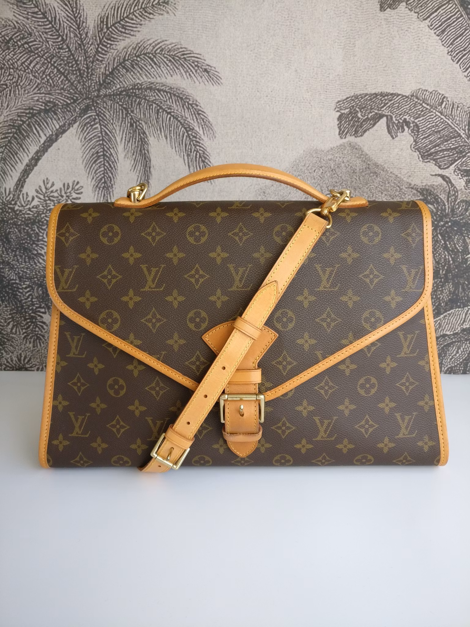 Louis Vuitton Bel Air briefcase