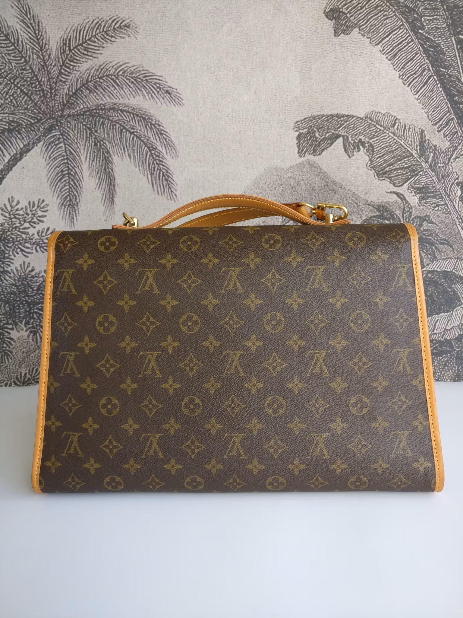 Louis Vuitton Bel Air briefcase