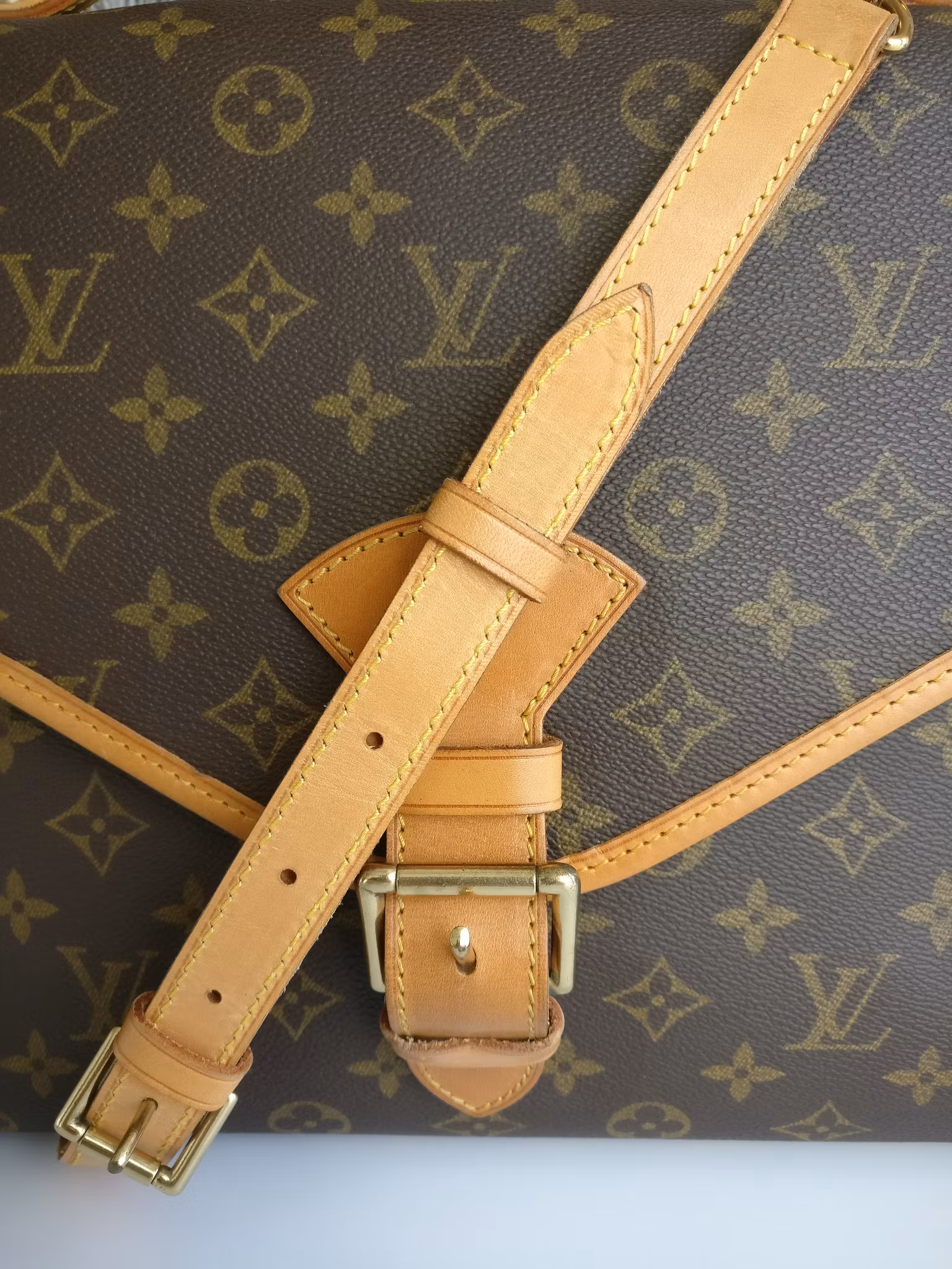 Louis Vuitton Bel Air briefcase