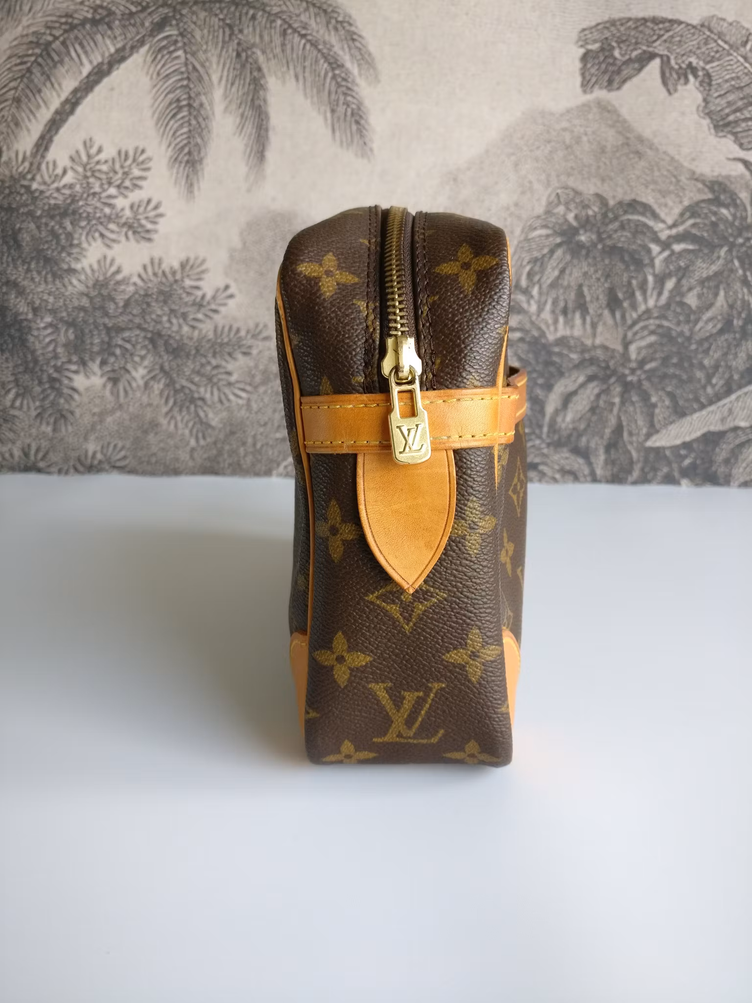 Louis Vuitton Compiegne 28