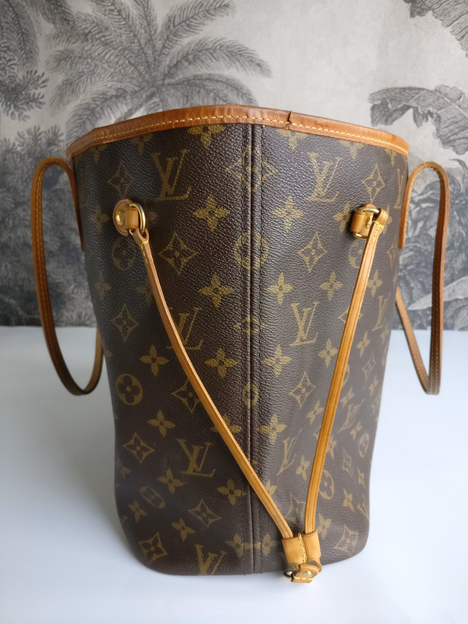 Louis Vuitton Neverfull MM
