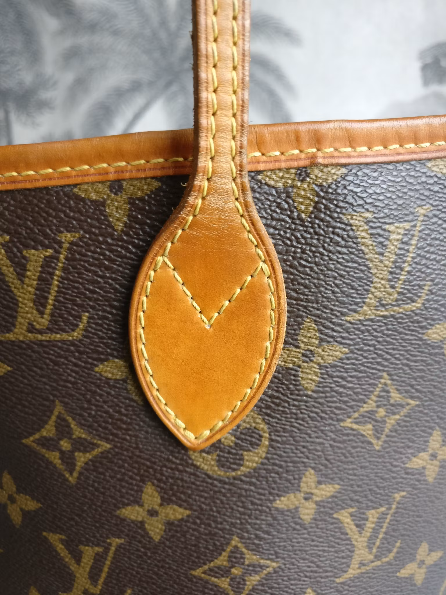 Louis Vuitton Neverfull MM