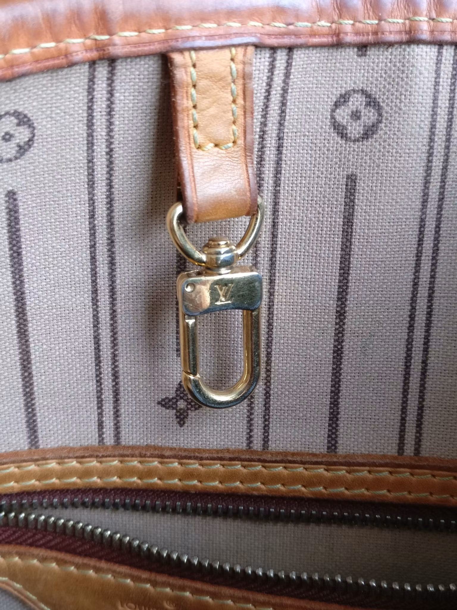 Louis Vuitton Neverfull MM