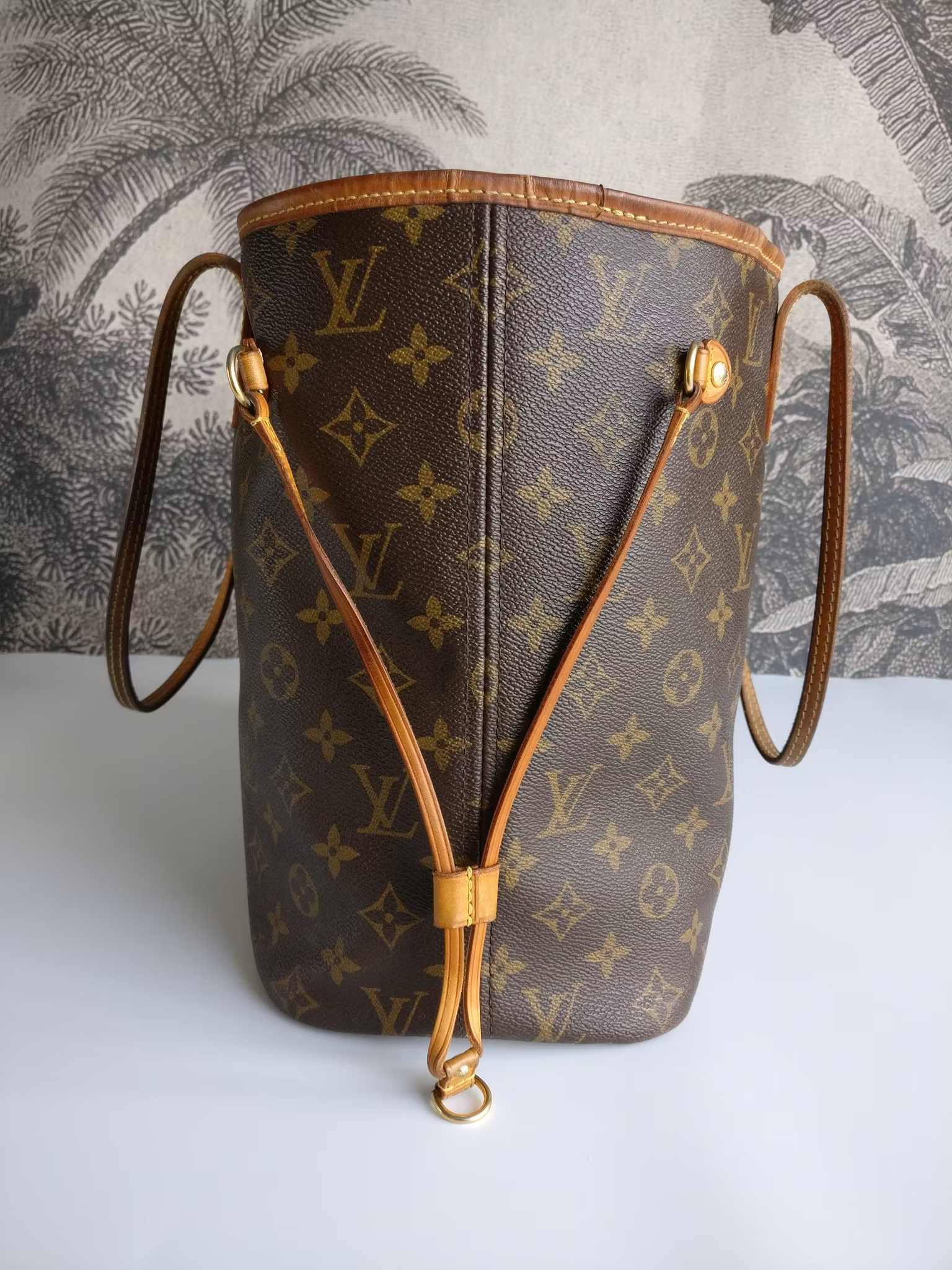 Louis Vuitton Neverfull MM
