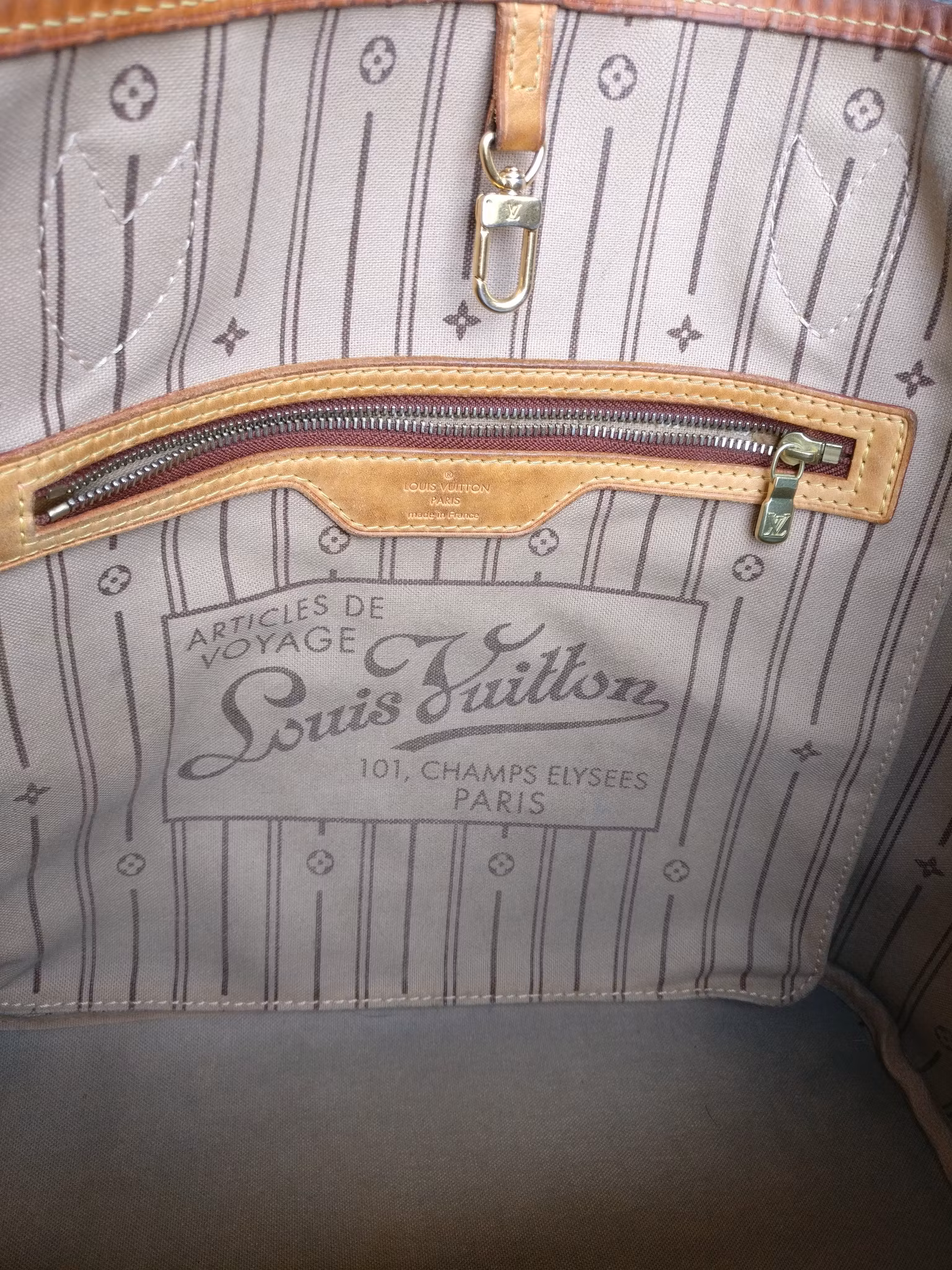 Louis Vuitton Neverfull MM