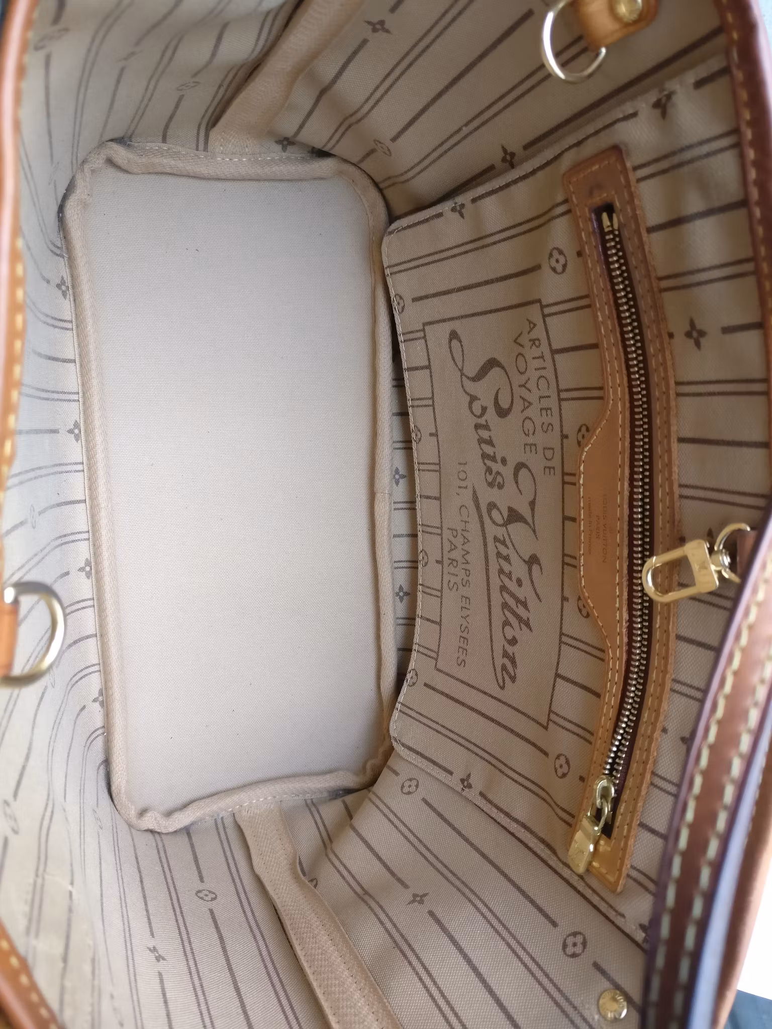 Neverfull PM
