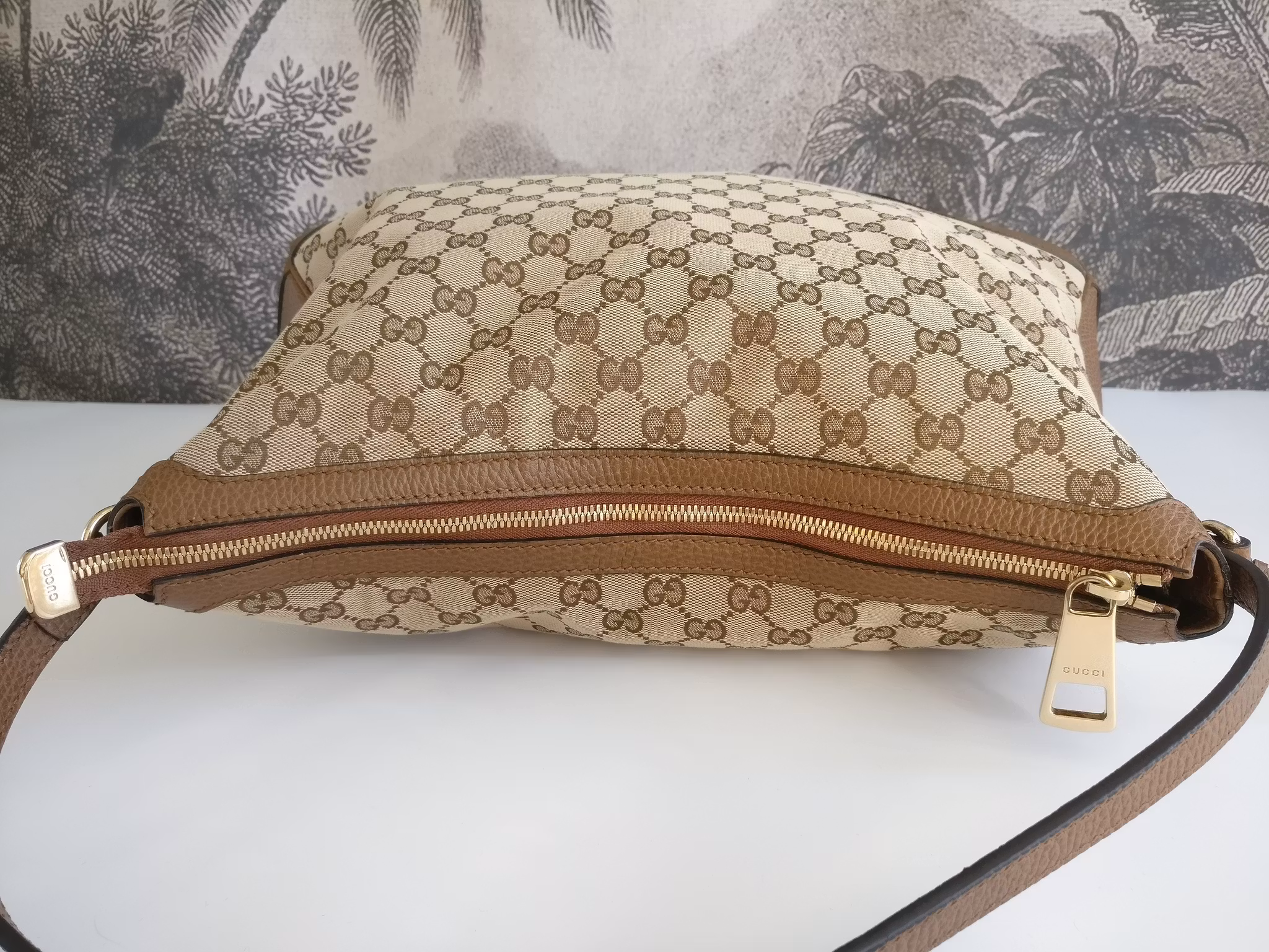 Gucci Bree Hobo large