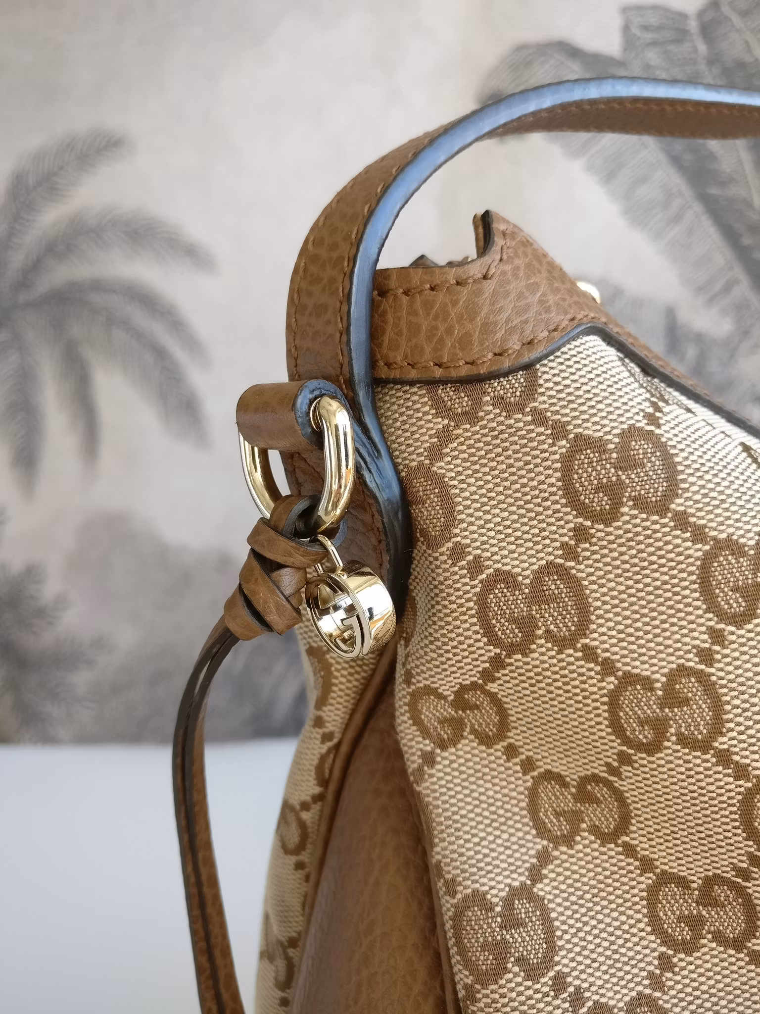 Gucci Bree Hobo large