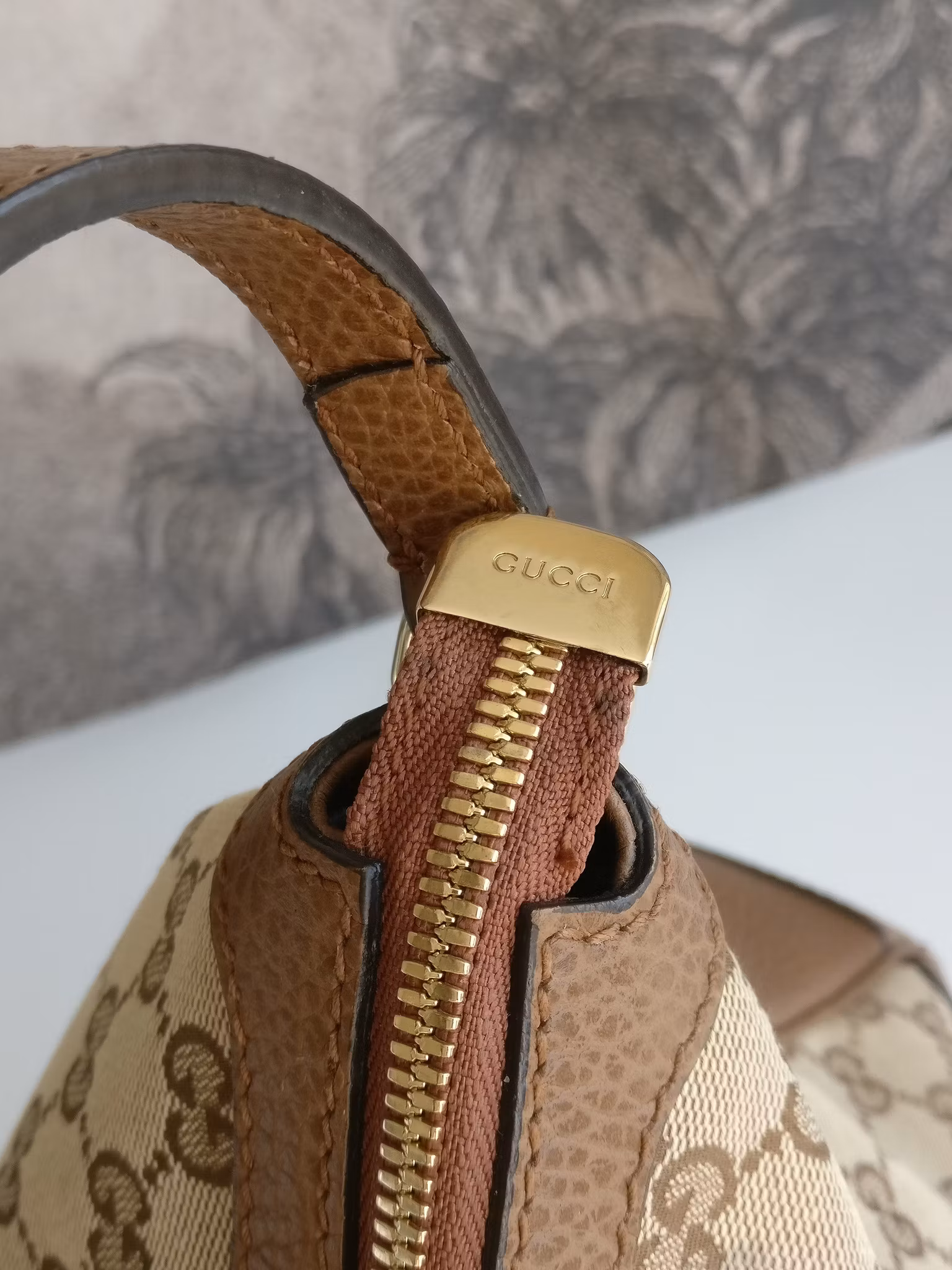Gucci Bree Hobo large