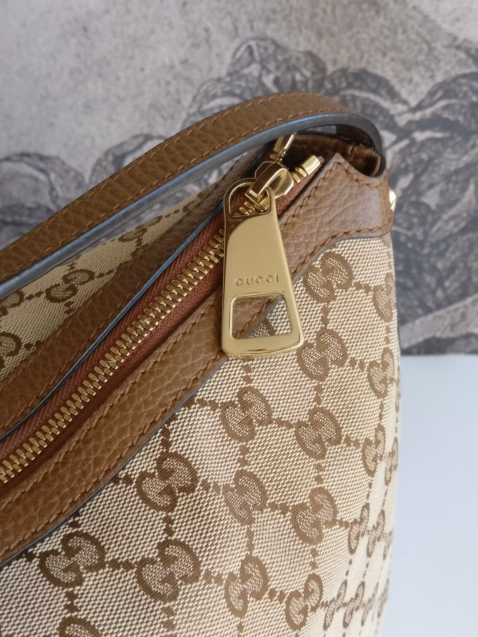 Gucci Bree Hobo large