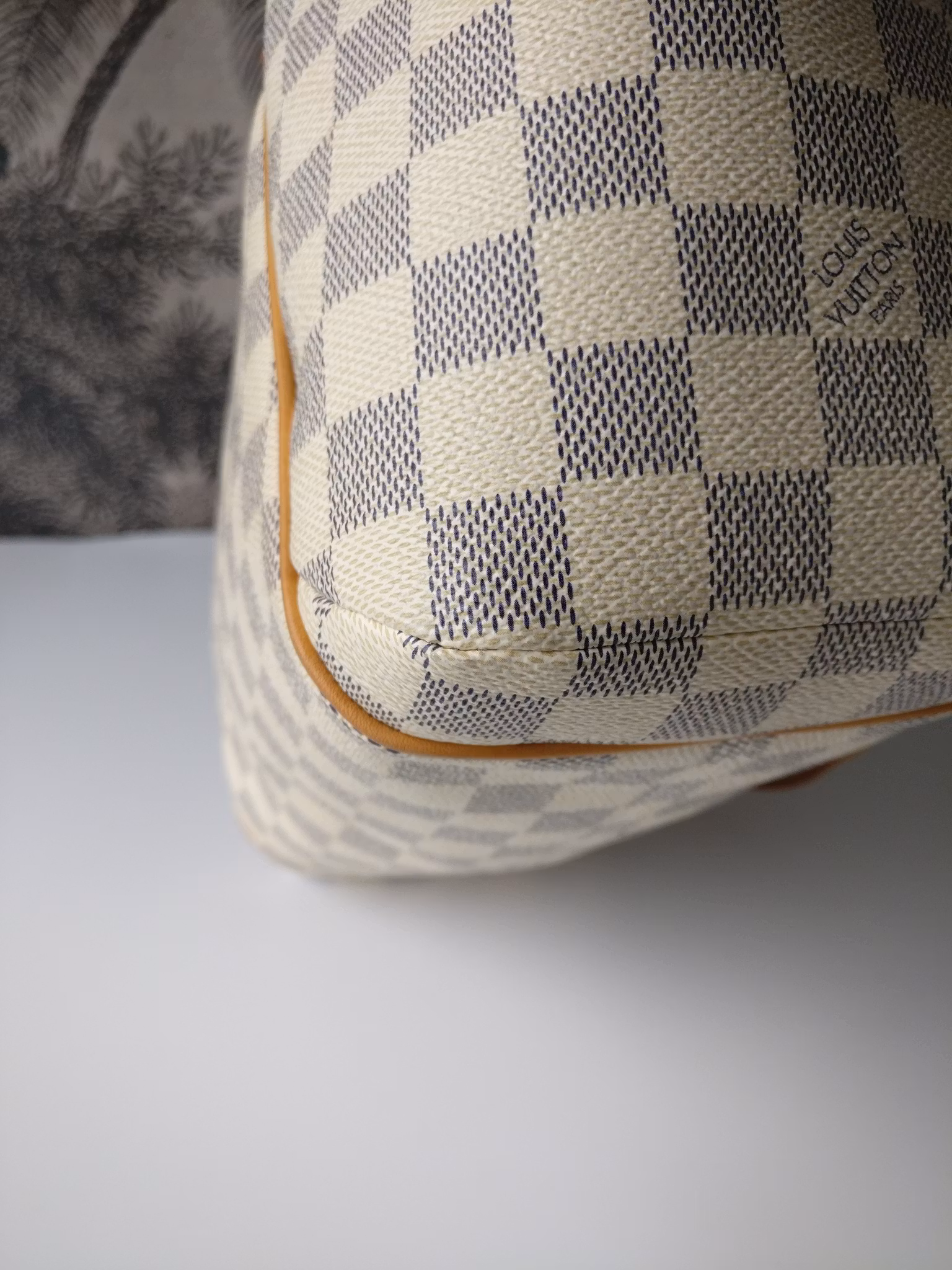 Louis Vuitton Totally PM