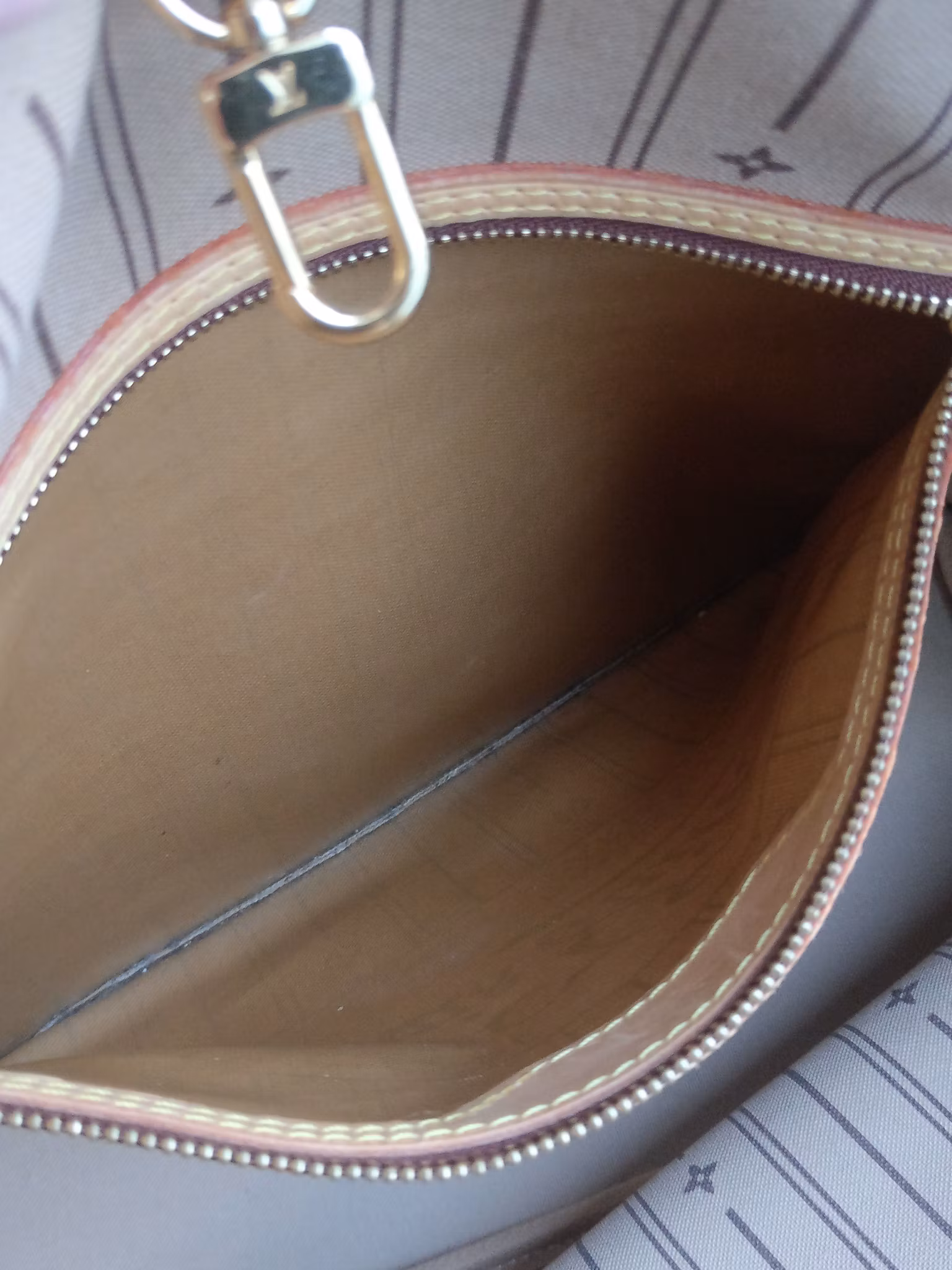 Louis Vuitton Neverfull MM