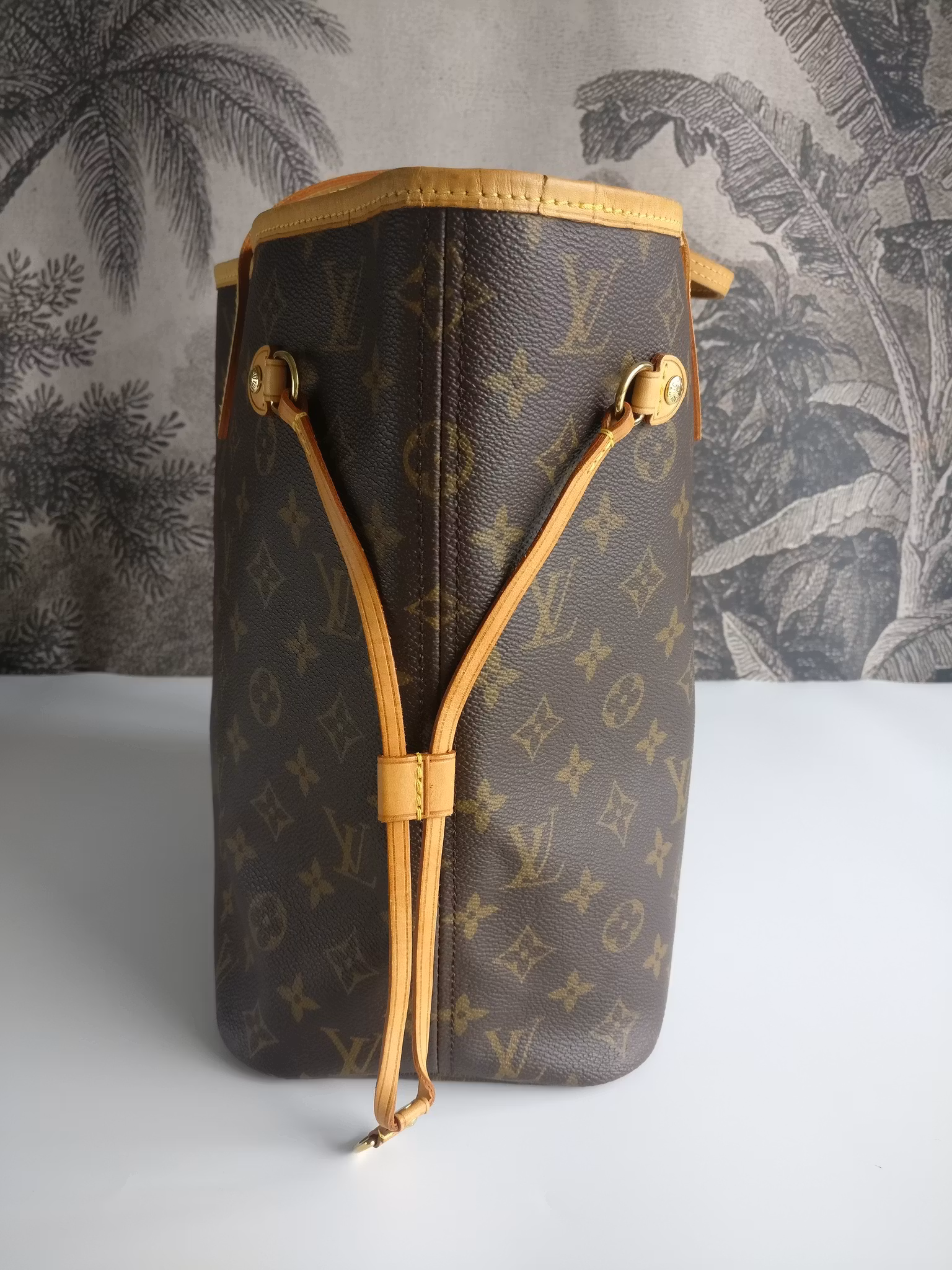 Louis Vuitton Neverfull MM
