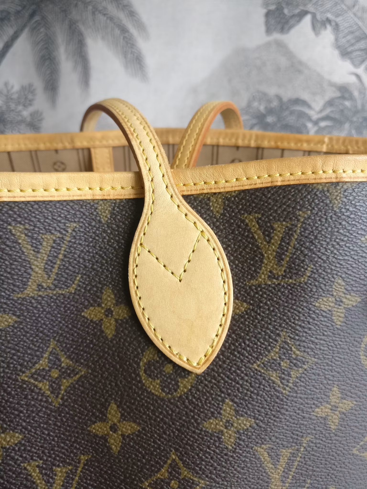 Louis Vuitton Neverfull MM