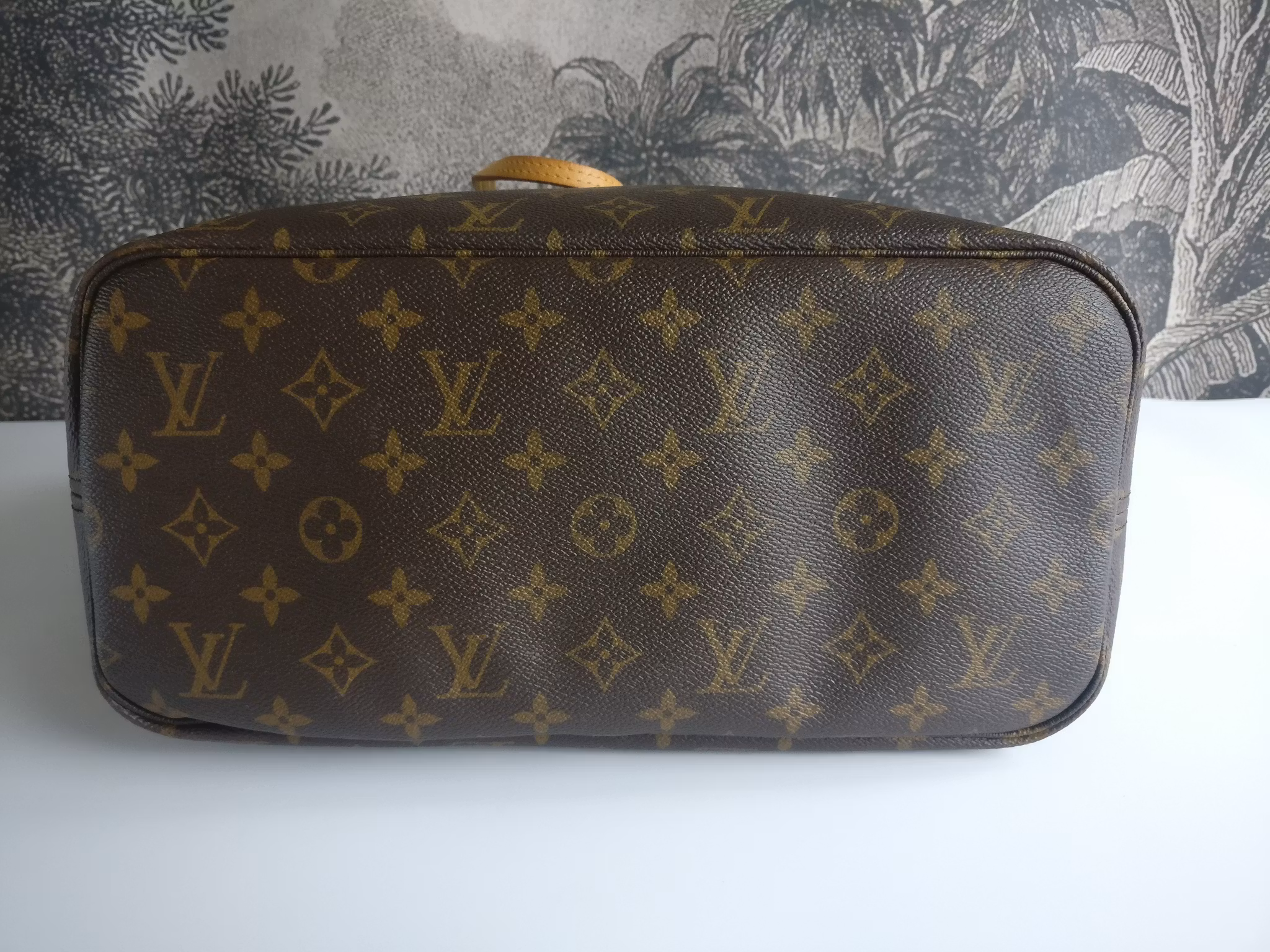 Louis Vuitton Neverfull MM