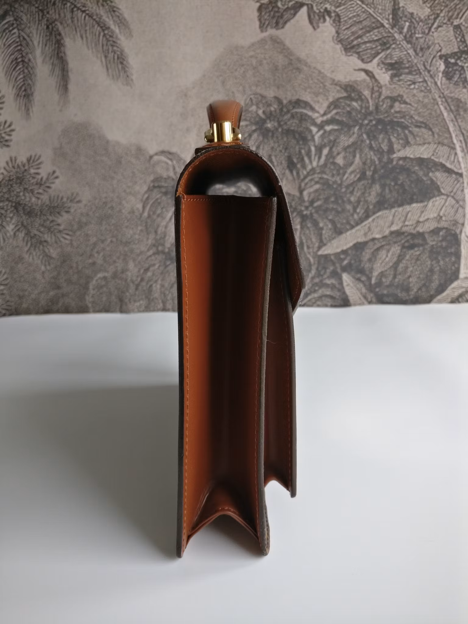 Louis Vuitton Monceau 26