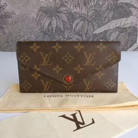 Louis Vuitton Josephine Wallet Rouge