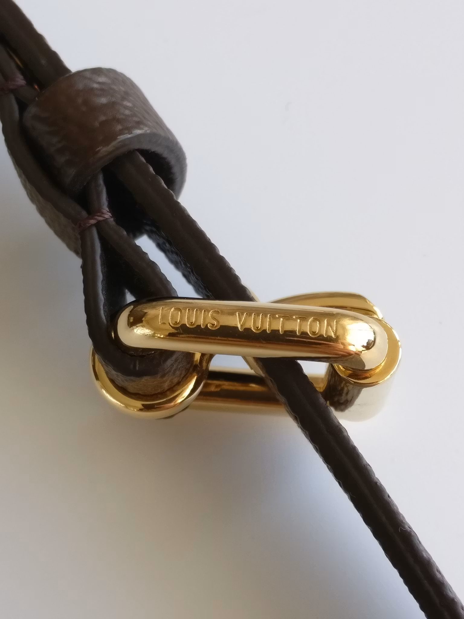 Louis Vuitton Pochette Metis
