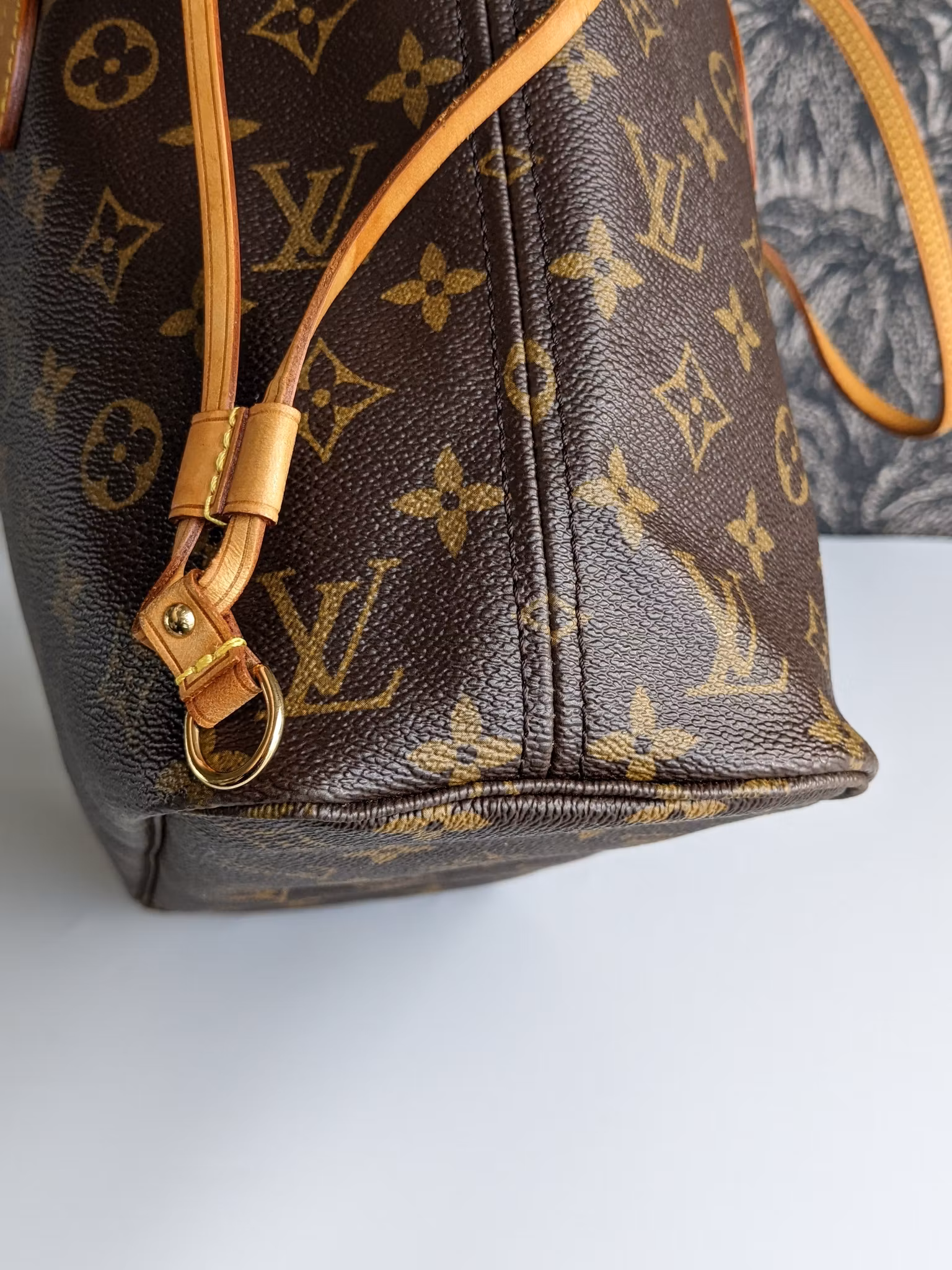 Louis Vuitton Neverfull PM