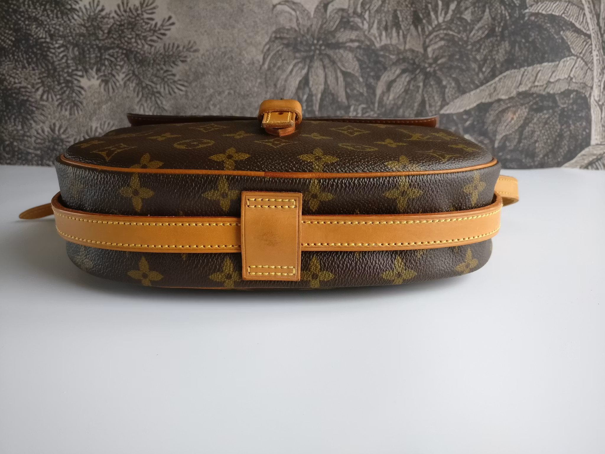 Louis Vuitton Jeune Fille MM