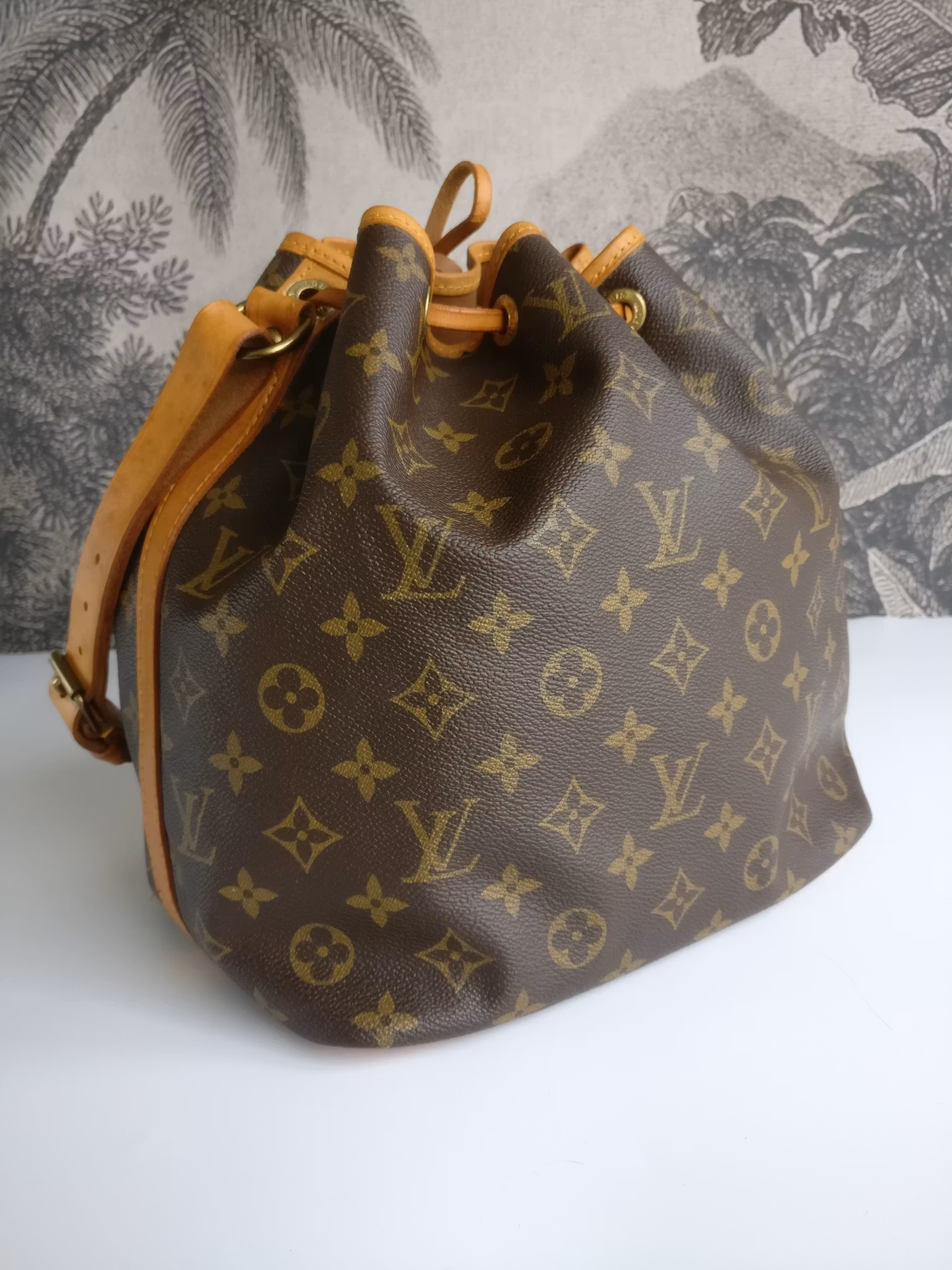 Louis Vuitton Petit Noé
