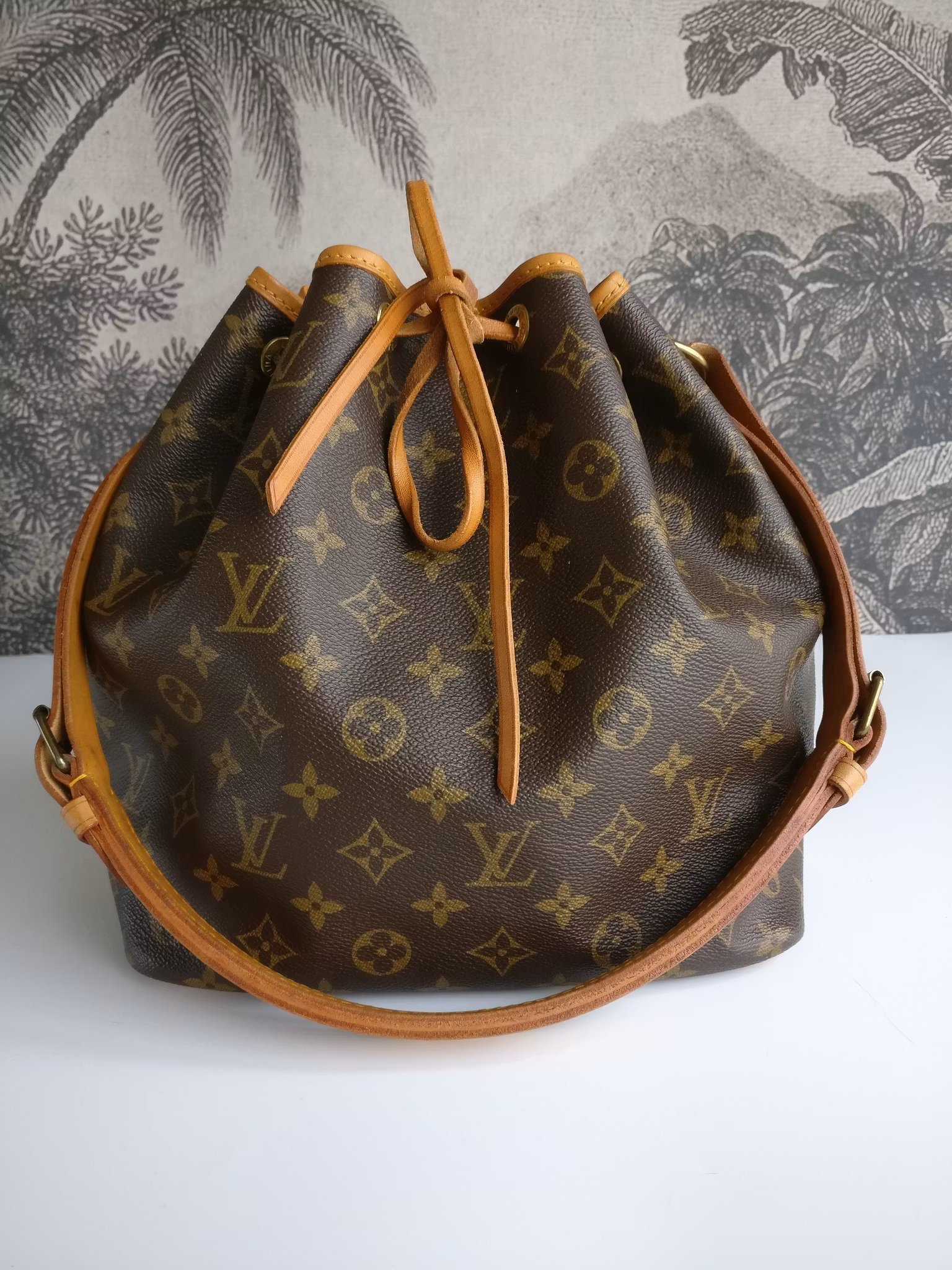 Louis Vuitton Petit Noé