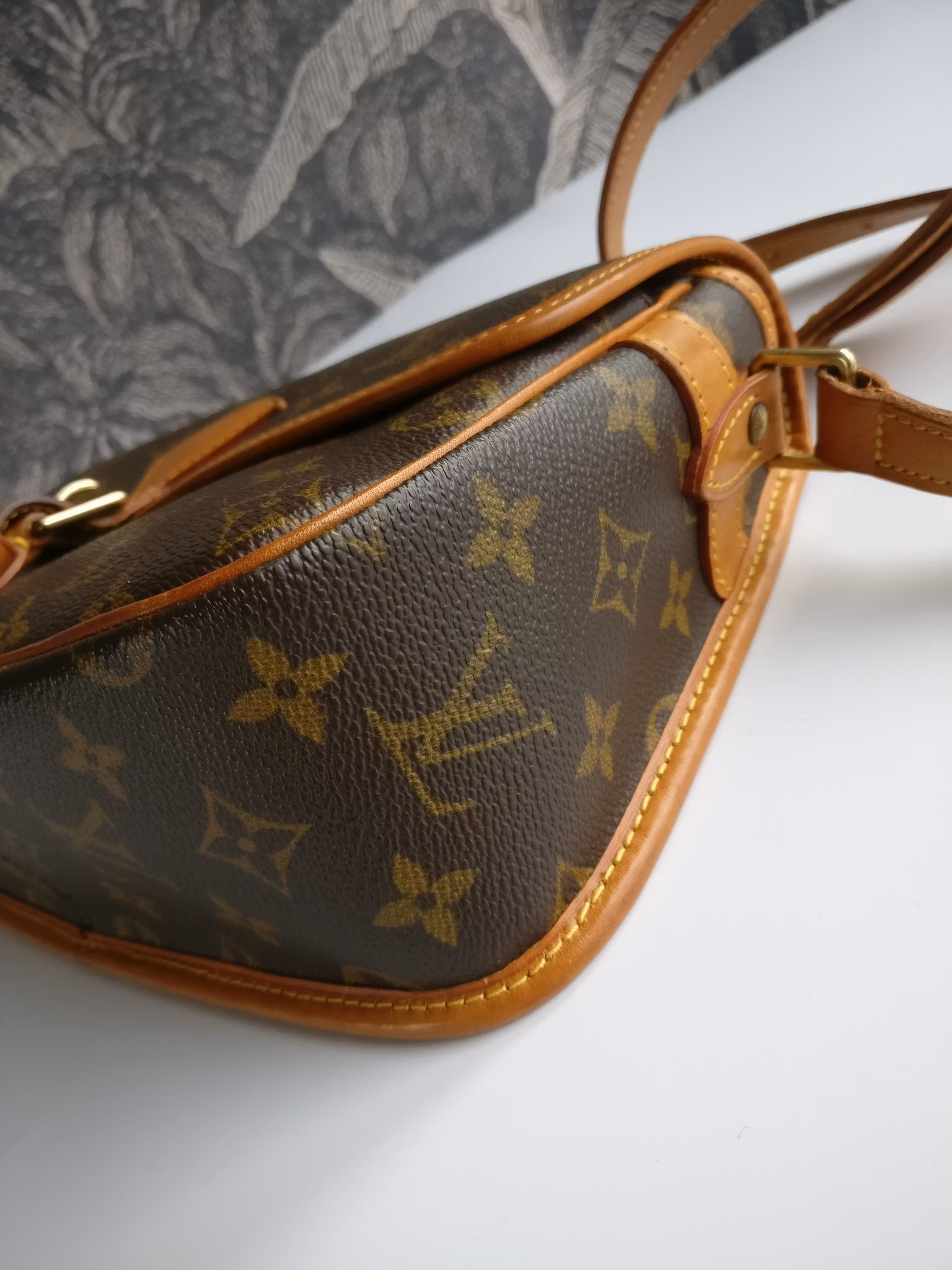 Louis Vuitton Sologne