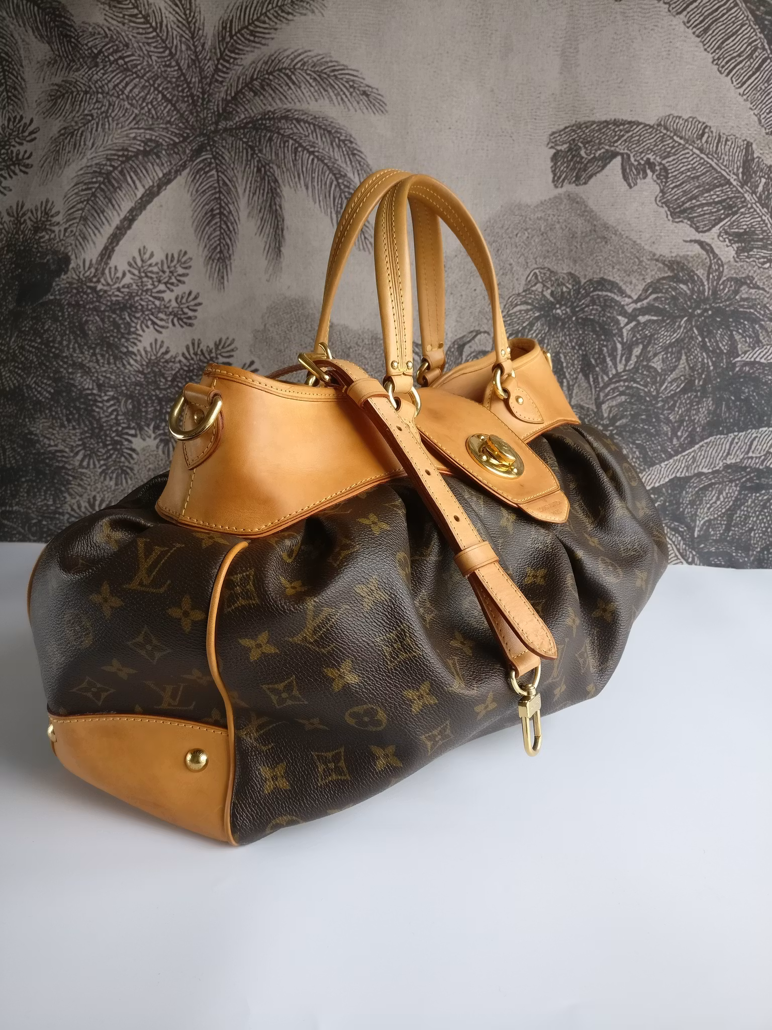 Louis Vuitton Boetie GM