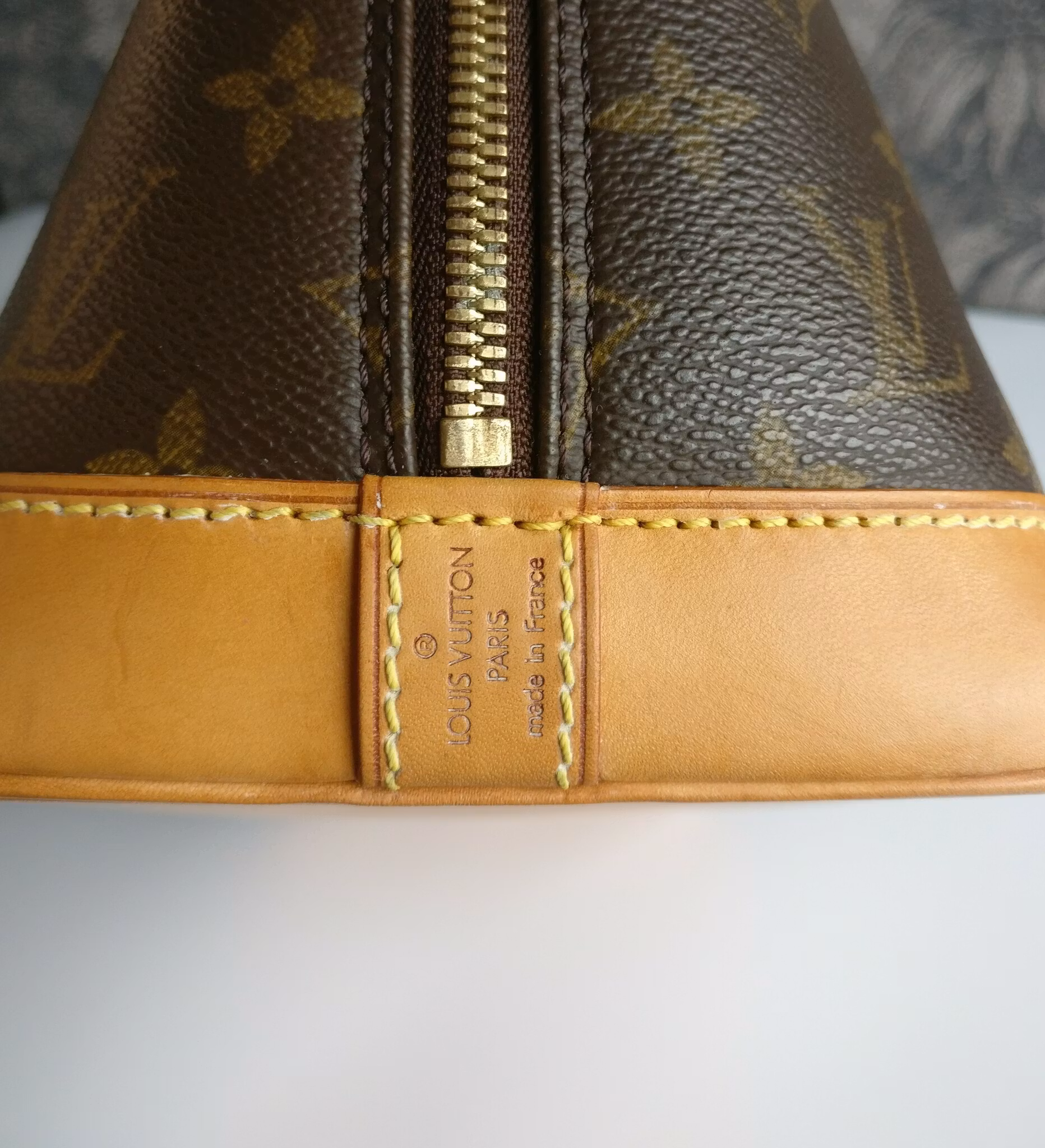 Louis Vuitton Alma PM
