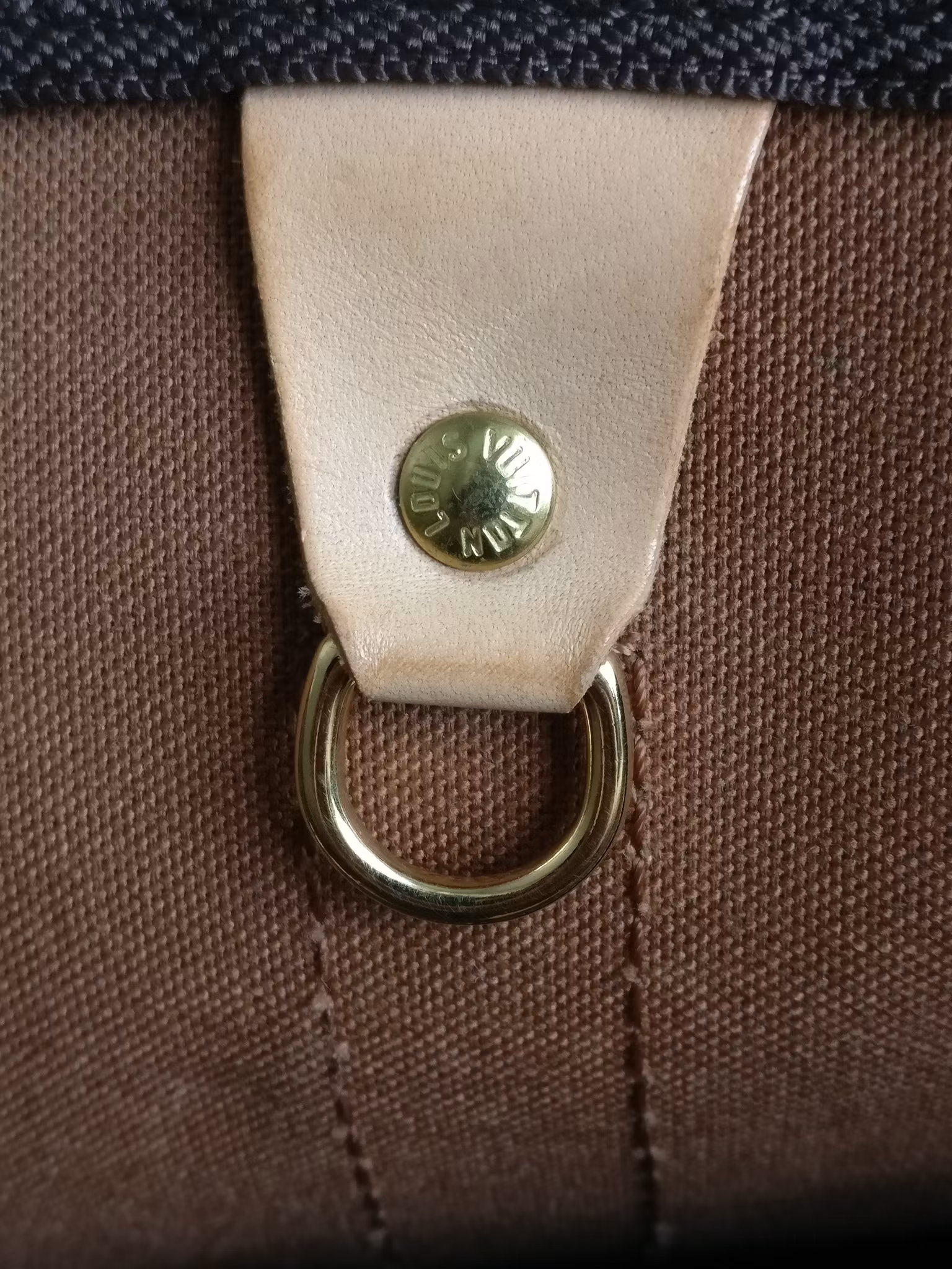 Louis Vuitton Keepall 50 Bandouliere