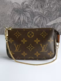 Louis Vuitton Mini Pochette Accessories